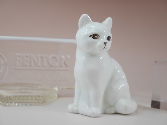 FENTON CAT 　フェントン　ねこ　ミルクガラス