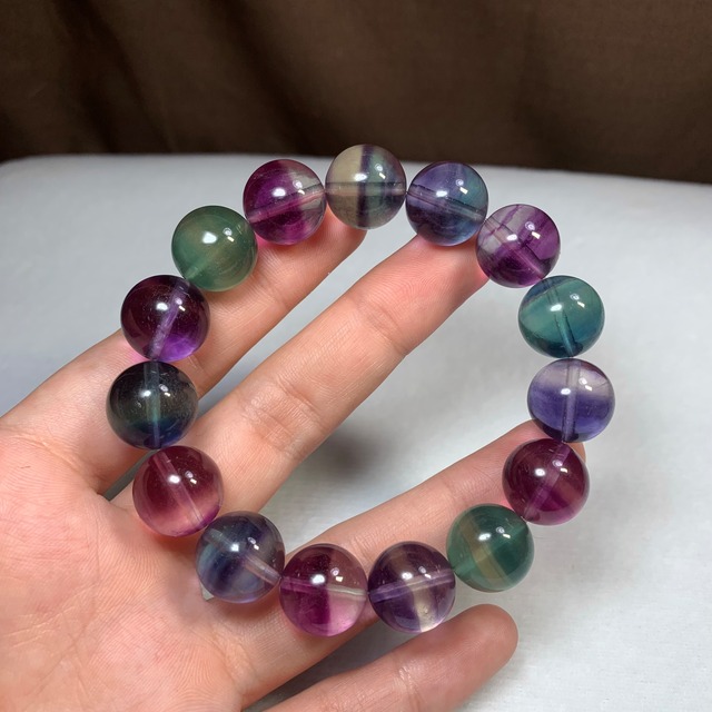 4.レア✩可愛いグラデーションフローライトブレスレット