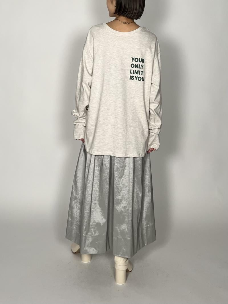 Chevon ヲ食倶ロンT（証明写真ver.）ホワイト XL 最終値下げ CHIGNON】両面ﾛｺﾞﾛﾝTee | valance 福井｜レディース セレクトショップ