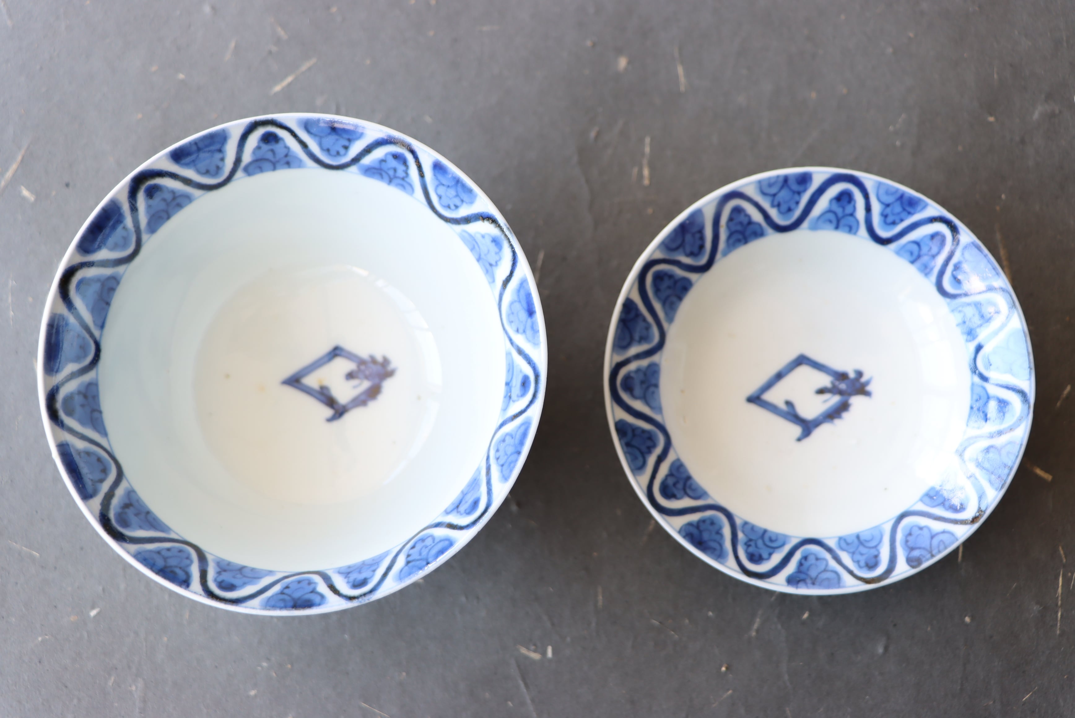 古伊万里 染付 兎龍鳥文 蓋茶碗/Old Imari covered bowl | (有)新原美術