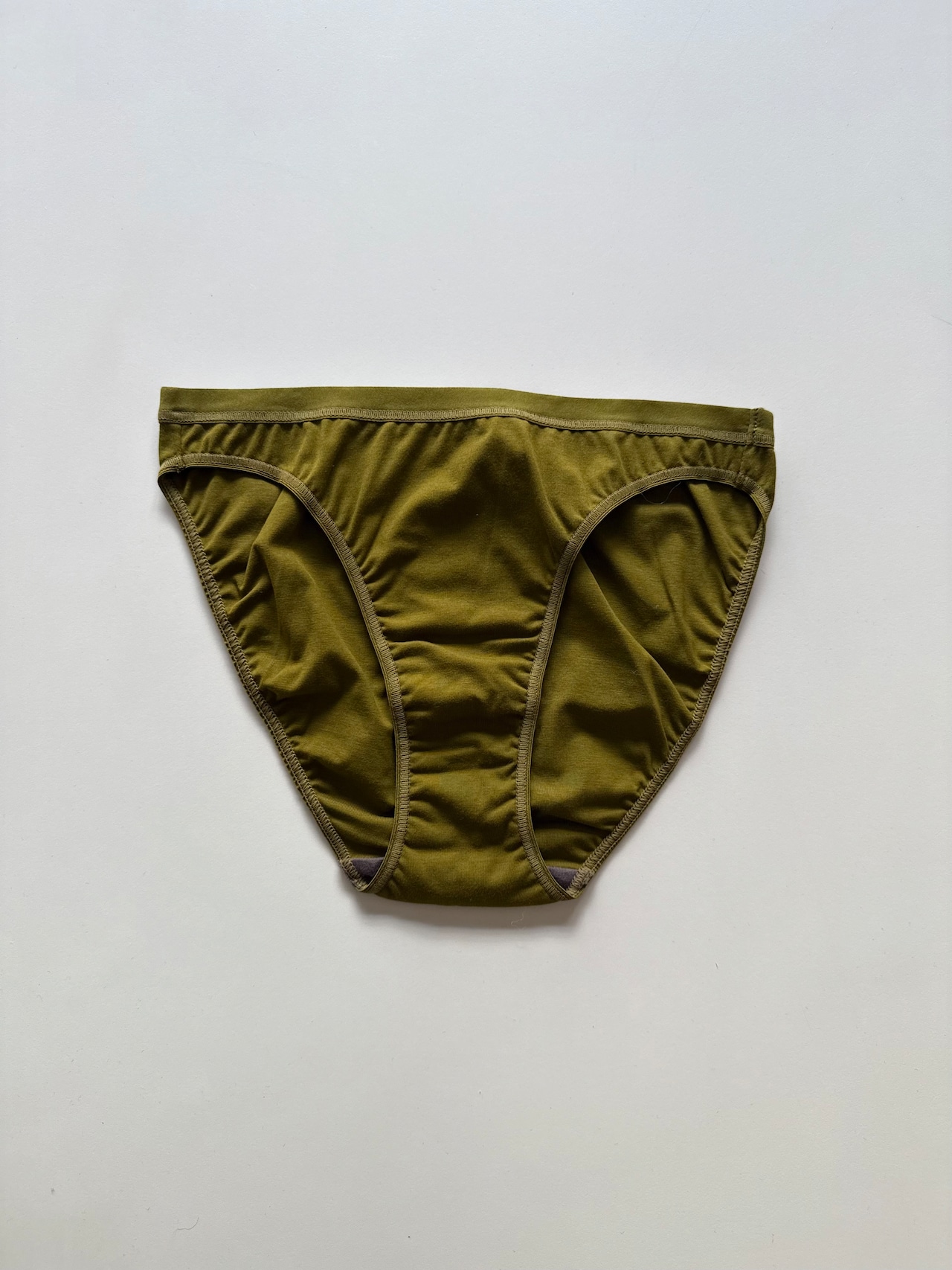 OVERNEATH/Briefs007 Moss