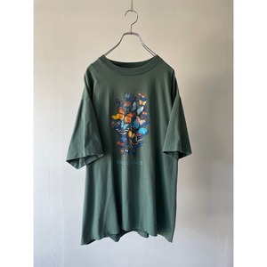 90's butterfly art print T-shirt