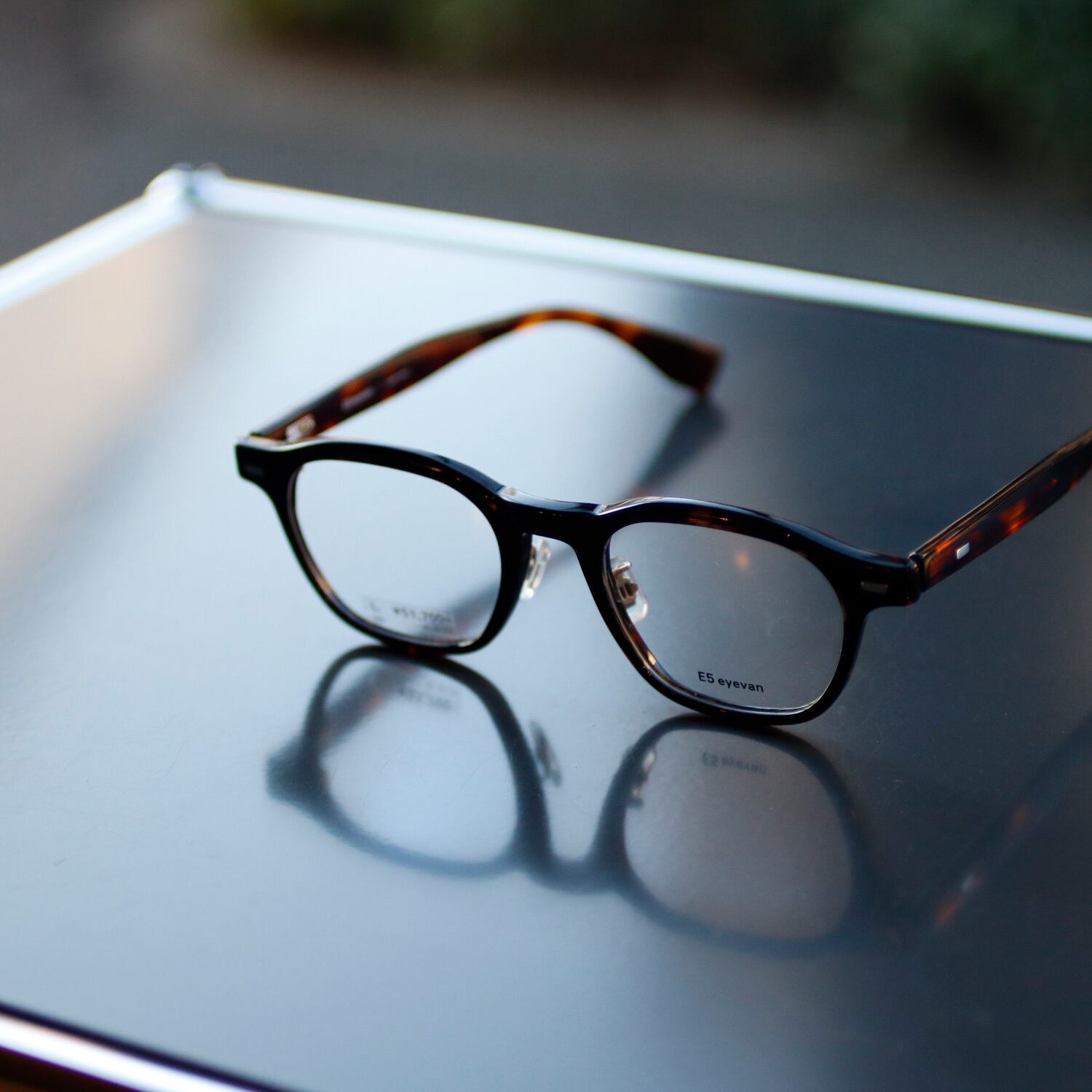 【E5 eyevan】p20 - DM (Large)