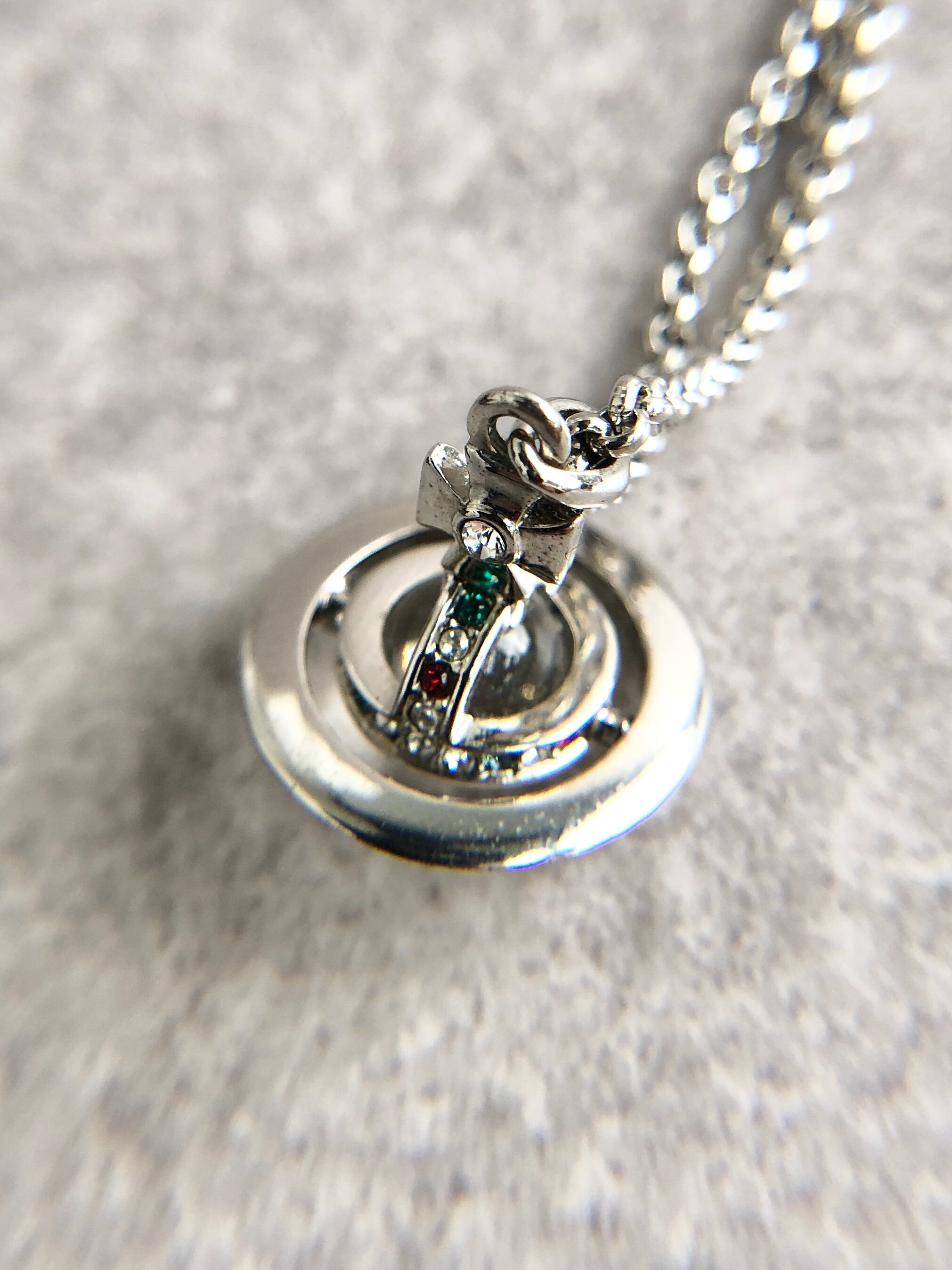 Vivienne Westwood ヴィヴィアンウエストウッド ネックレス オーブ
