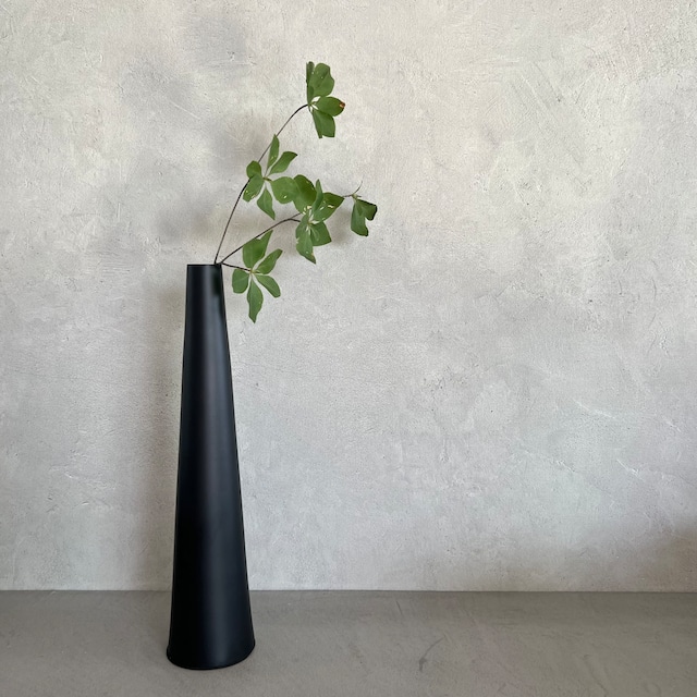 Vase ( matte black )