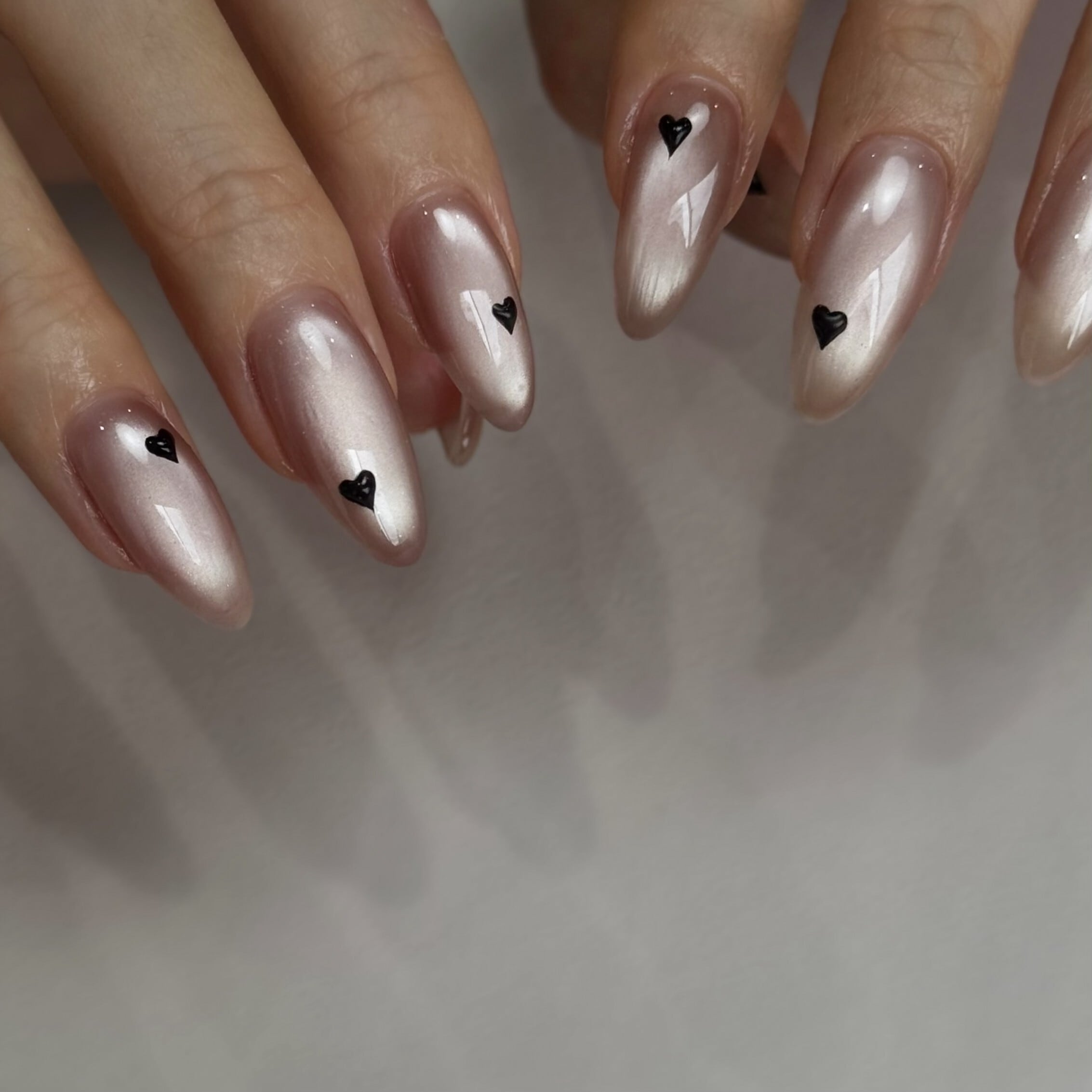 EL MOON Bed Skin Mag 2 | MOONLIT