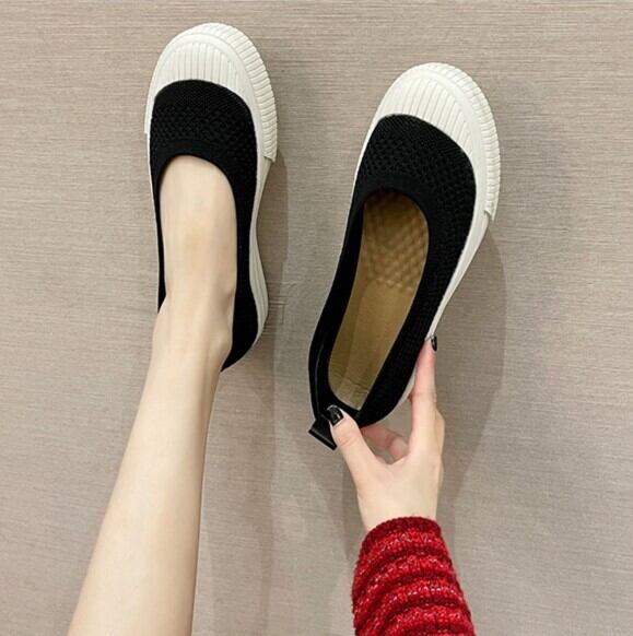 パンプス レディース ローファー シューズ 靴 くつ クツ ラウンド フラット バレエシューズ ぺたんこ 歩きやすい 履きやすい かわいい 大人可愛い きれいめ カジュアル 大人 上品 おしゃれ お洒落 レトロ 送料無料 無地 10代 20代 30代 40代 通勤 オフィス 学生 通学 デート お出かけ 女子会 発表会 デイリー 普段使い 韓国 韓国系 ファッション コーデ トレンド 流行 22.0cm 22.5cm 23.0cm 23.5cm 24.0cm 24.5cm 25.0cm ベージュ 黒