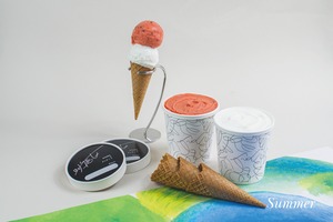 【シーズナルセット-夏-】ラージサイズ 2個入（ミルク＆シーズナルフレーバー1種 + ワッフルコーン）