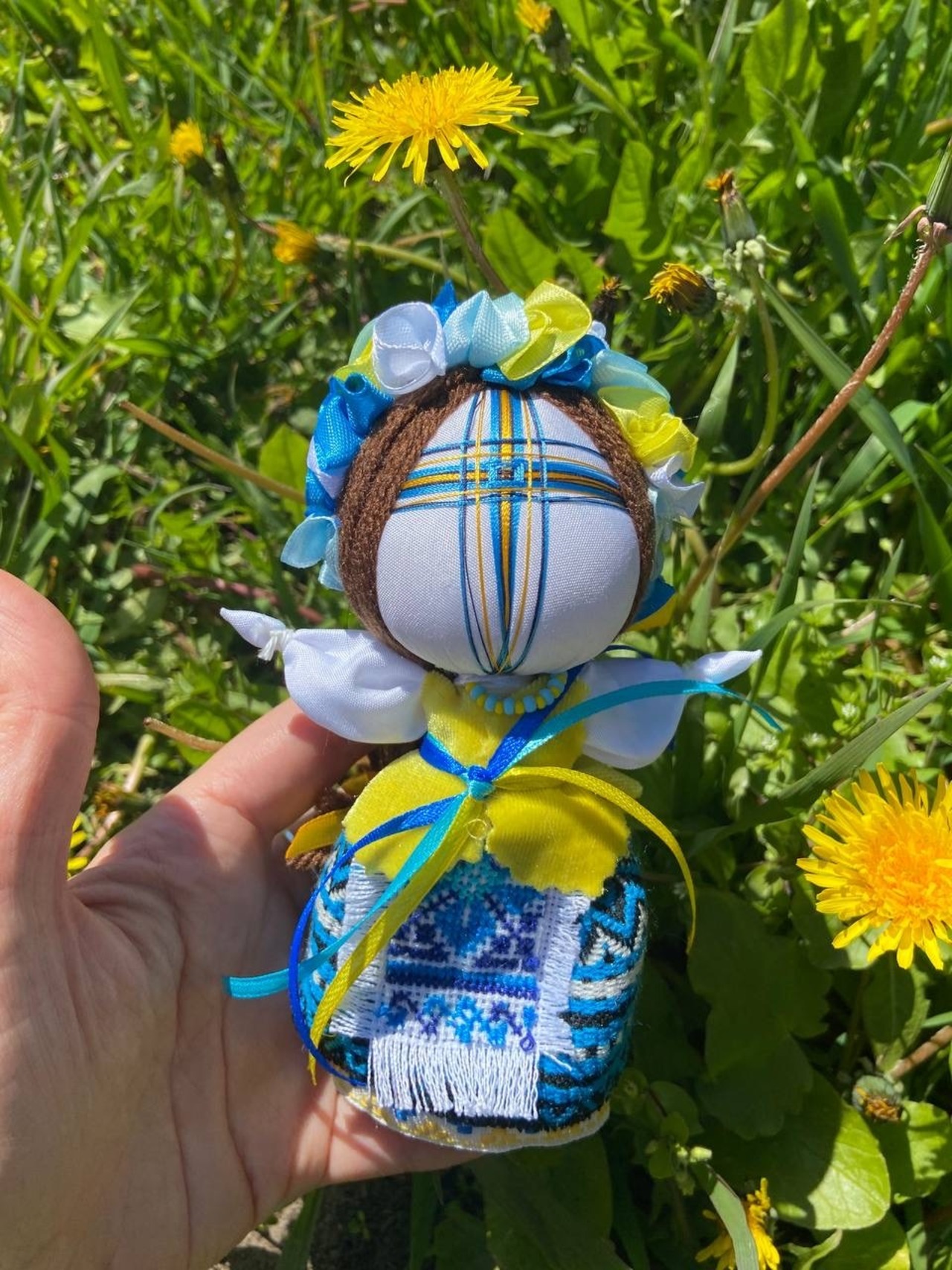 UA.Designer手作りモタンカ 14cm（ウクライナの御守り）スタンド付き - 1