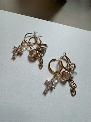 clear cross pierce/earring