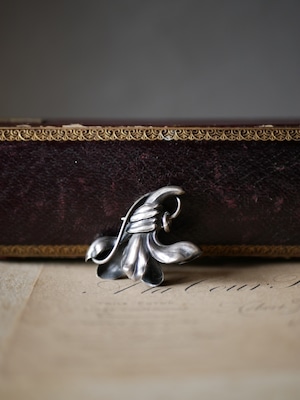 純銀 アールヌーヴォー フラワー ネックレストップ ペンダントトップ フランスアンティーク