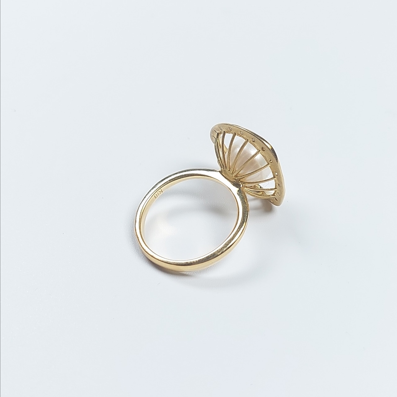 K18 Utopara Akoya Pearl Diamond Ring