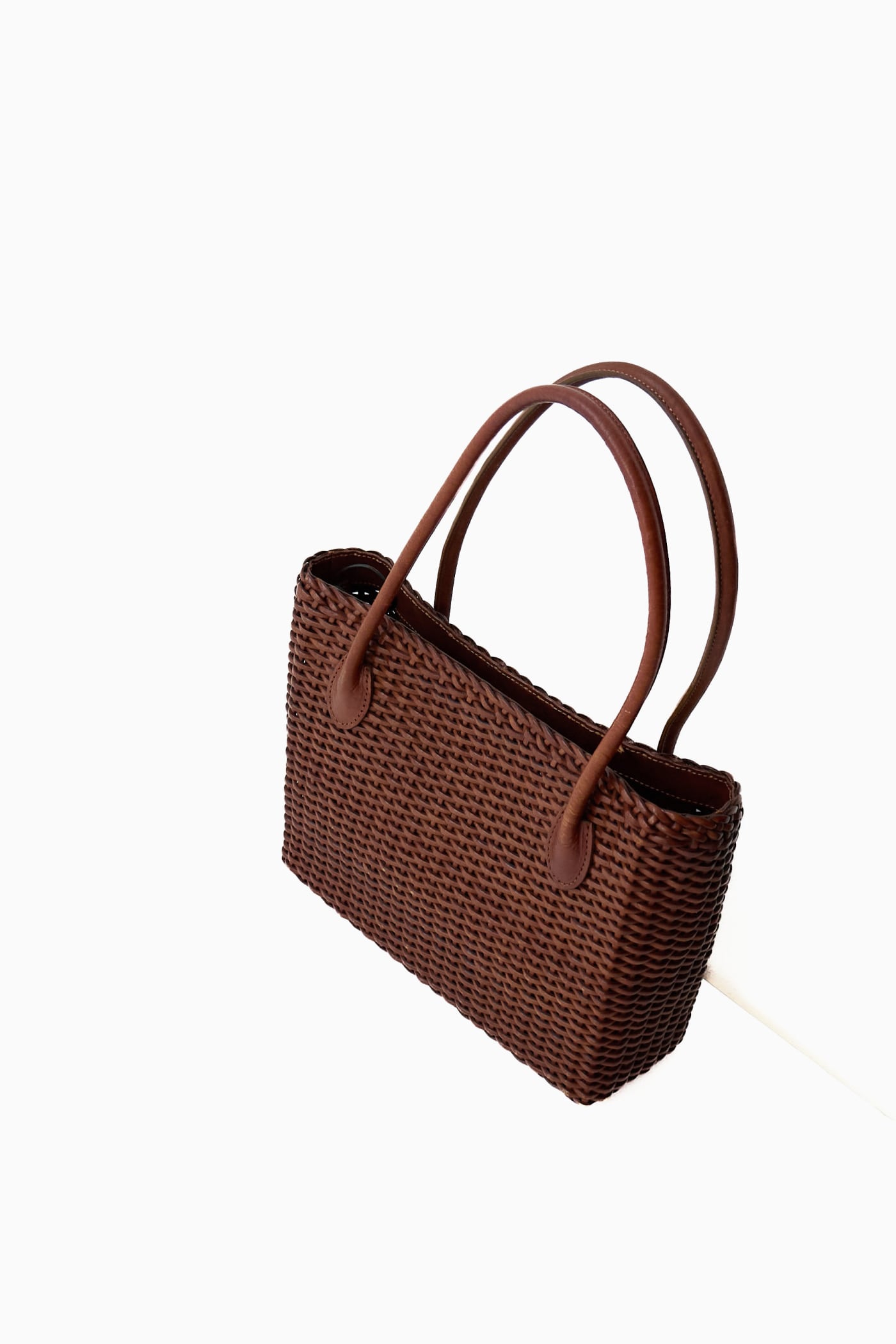 旧タグ MARGARET HOWELL LEATHER BASKET HAND BAG | Reben｜デザイン