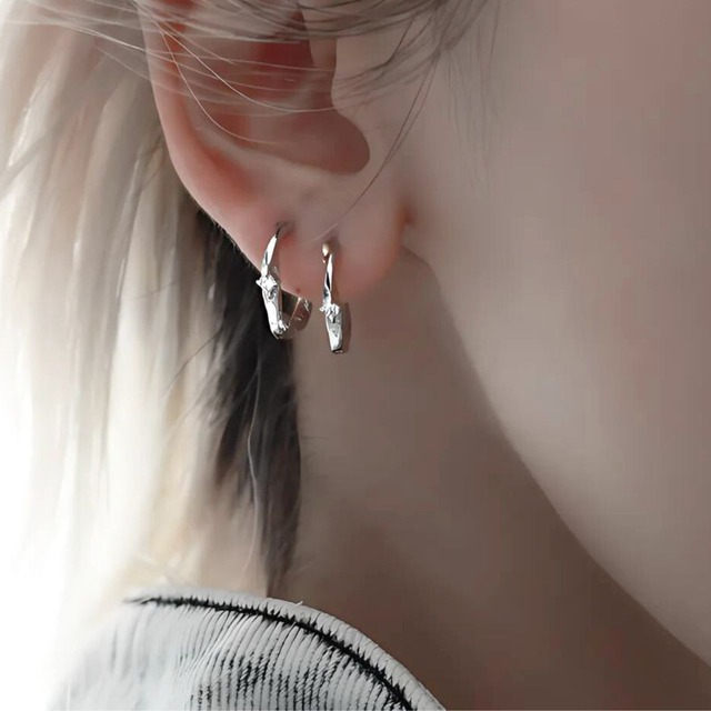 Silver  pair earclip C0296