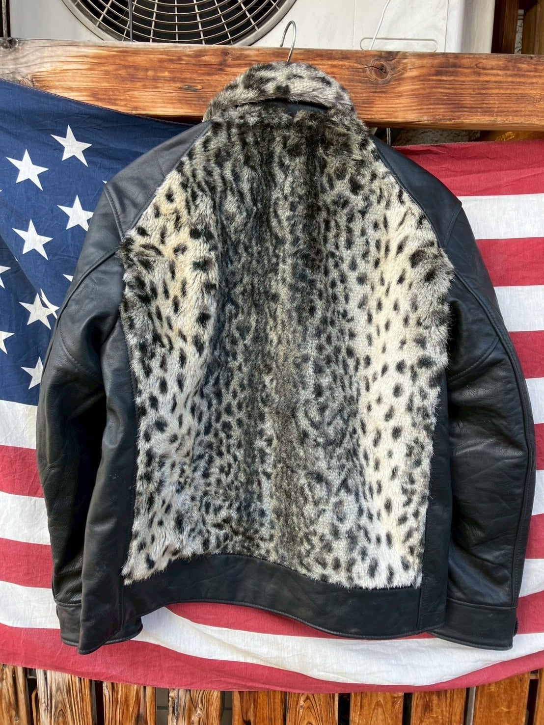 Vintage Leather Grizzly Jacket 再構築 熊ジャン オワジャン