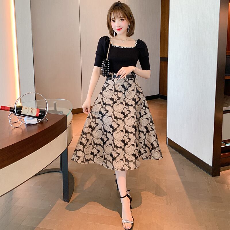 スタンダードジャカードスカート オータム レトロ エレガント 秋物 フラワーデザイン MIUCO16006583261