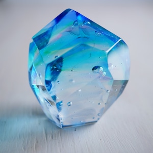 No.1141 空想鉱石硝子 『蒼澄雲・柱状結晶』