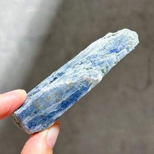 カイヤナイト 原石53◇ Kyanite ◇天然石・鉱物・パワーストーン