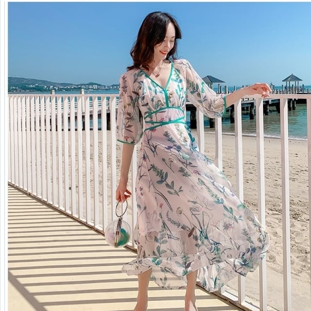 MSGM♡シルクワンピース・サマードレス　新品タグ付き サマー ドレス リゾート レディース マキシ ワンピース L 白 × 青 花柄