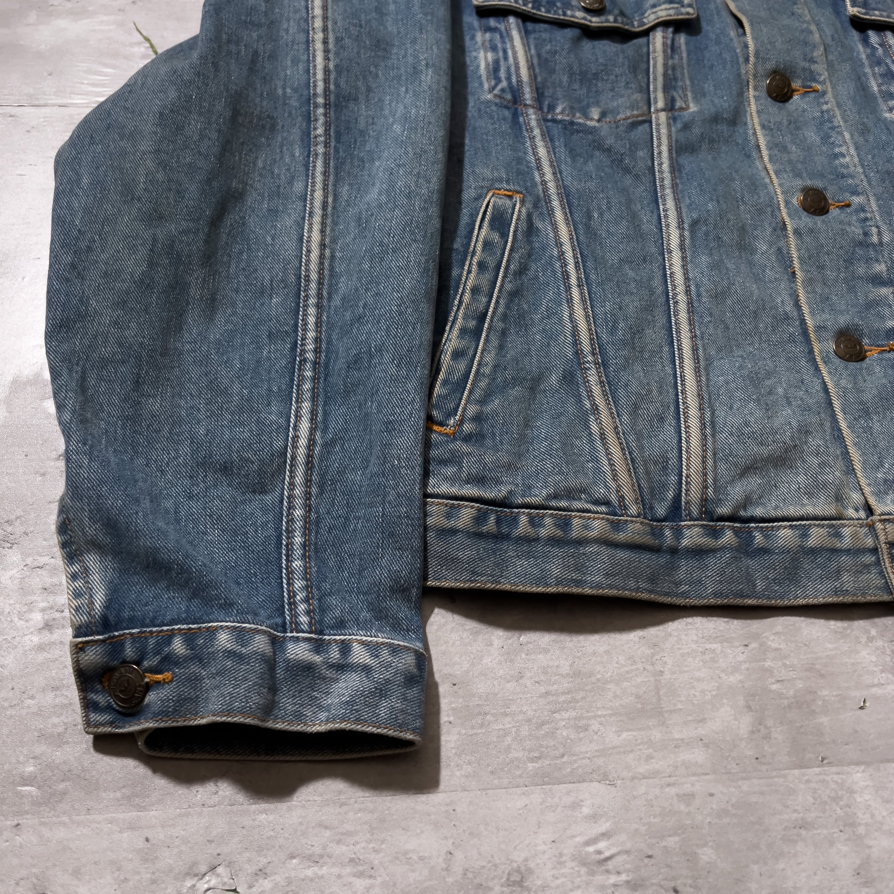 90s “ARMANI jeans” denim jacket made in Hong Kong 90年代