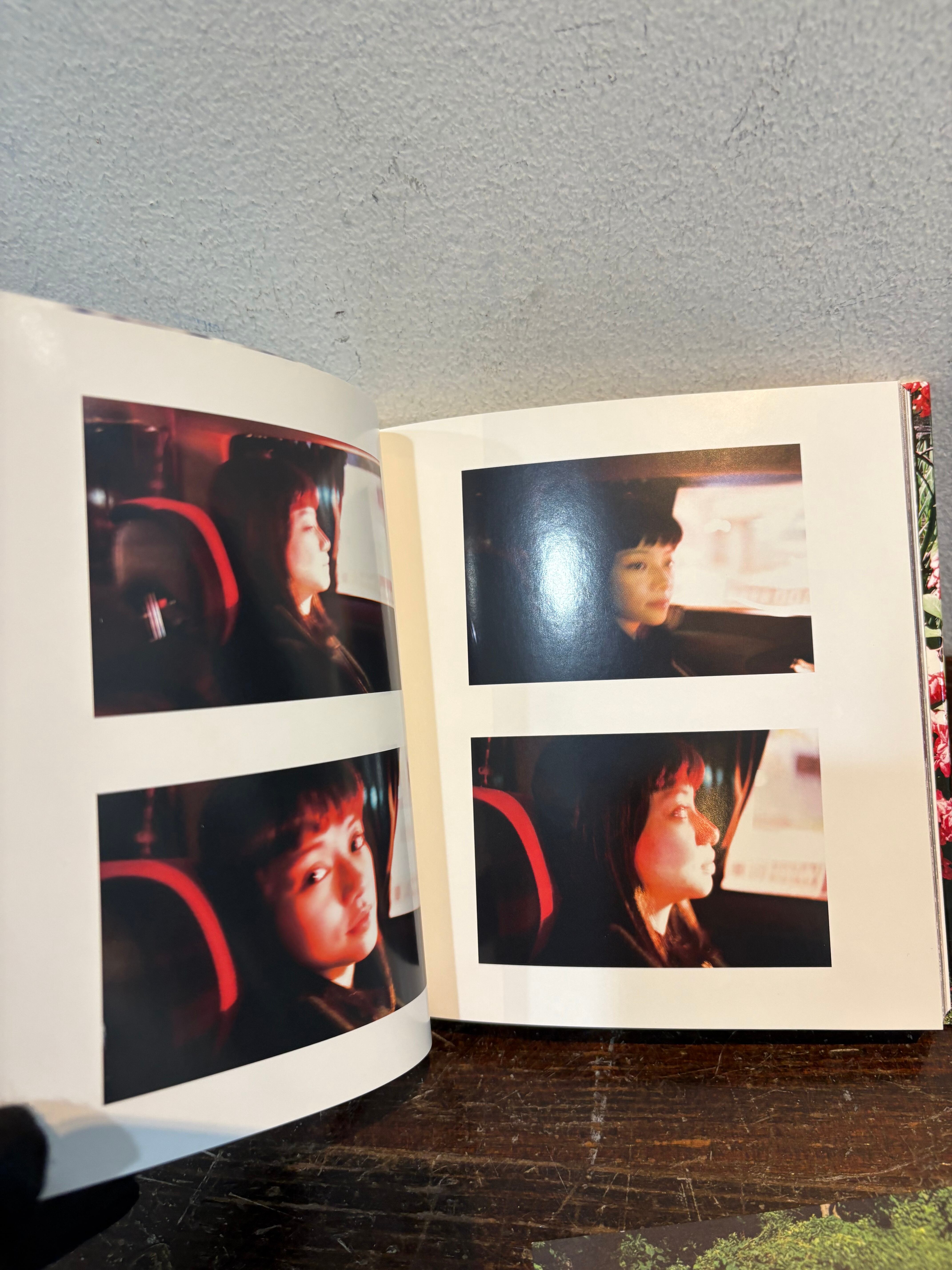 サイン ファーストアルバム 川島小鳥 | zbooks