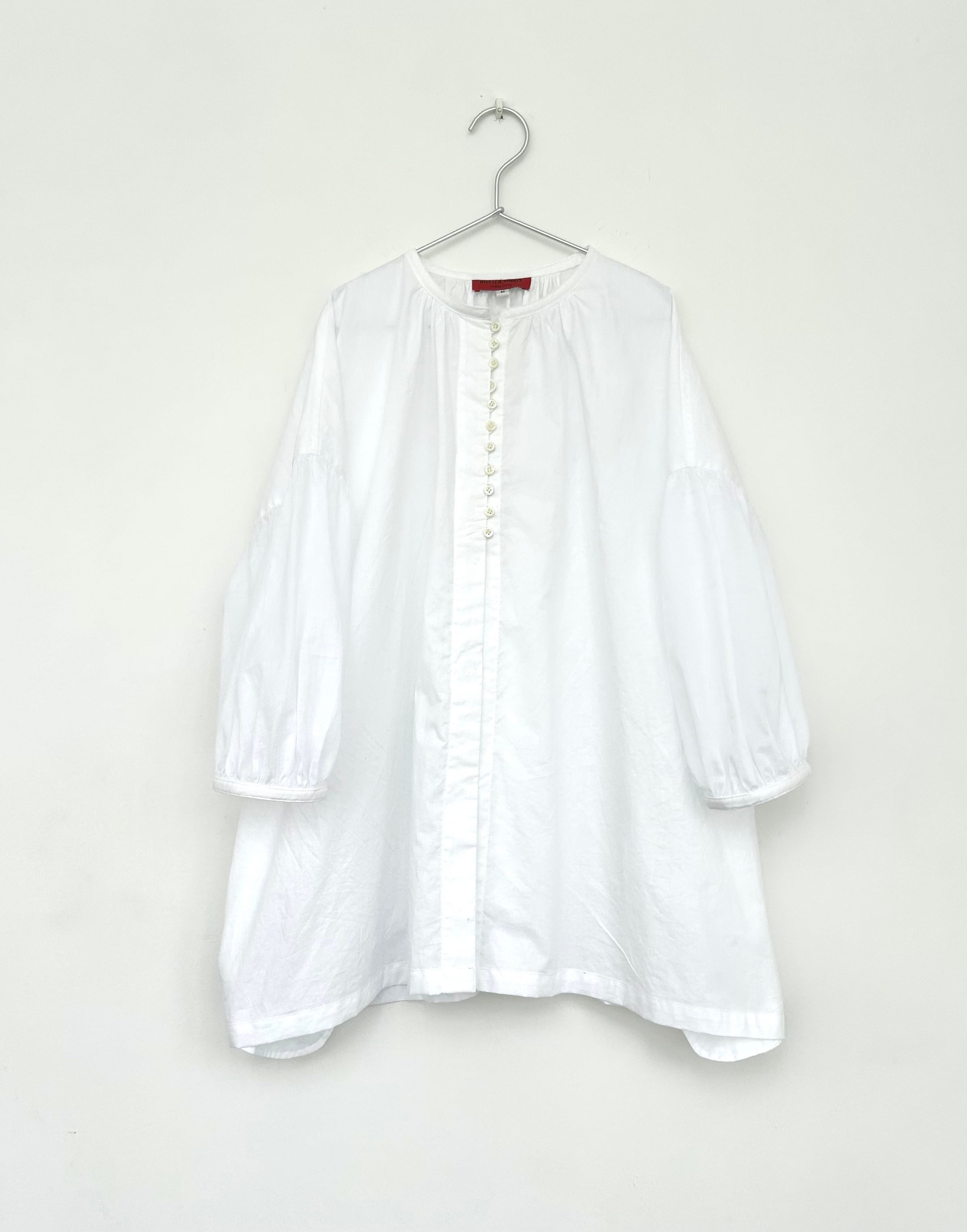 ATELIER MANIS アトリエマニス チャイナ釦 藍染 ブラウス 半袖 new arrival | ATELIER MANIS