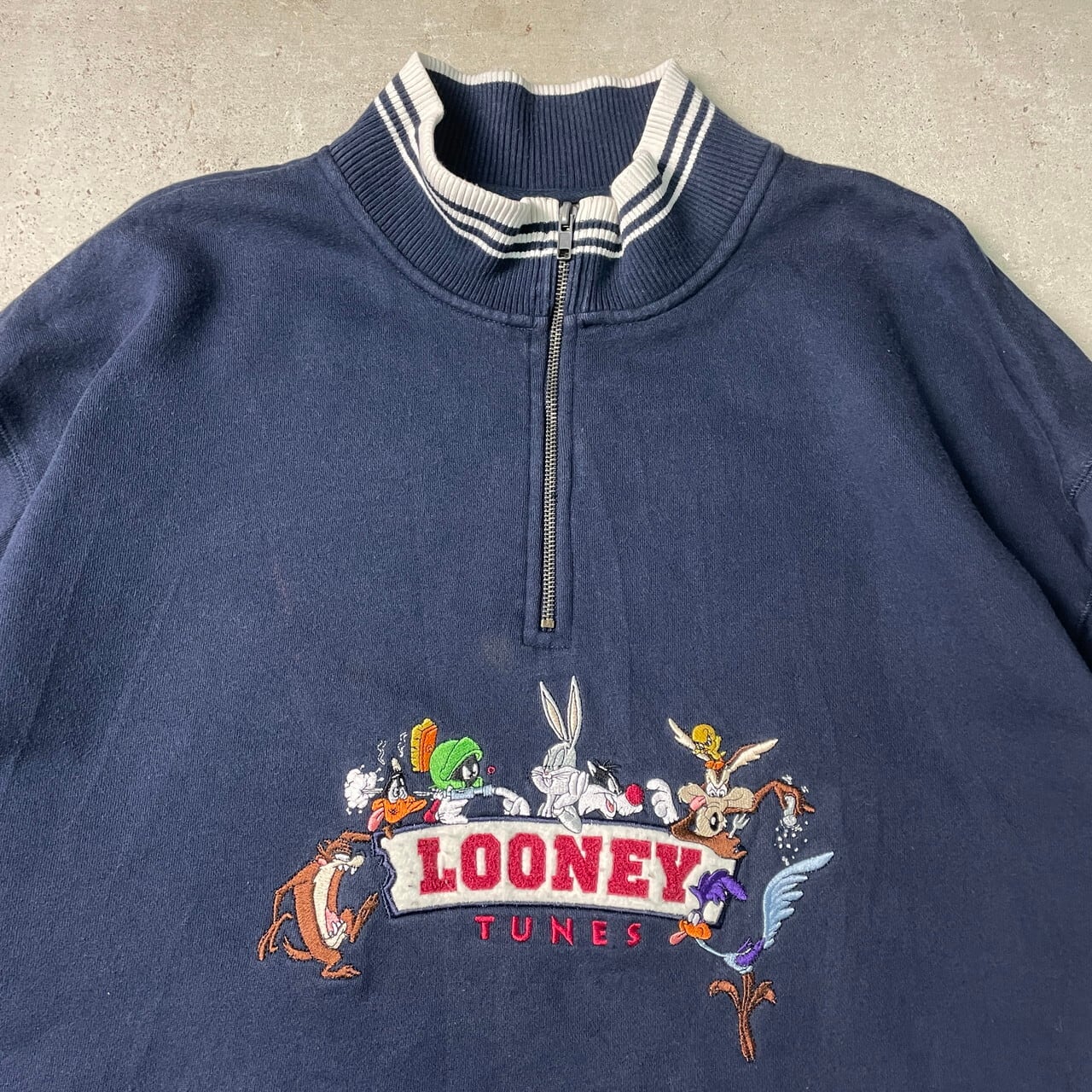 90年代 Looney Tunes ルーニー テューンズ キャラクター刺繍 ハーフ 