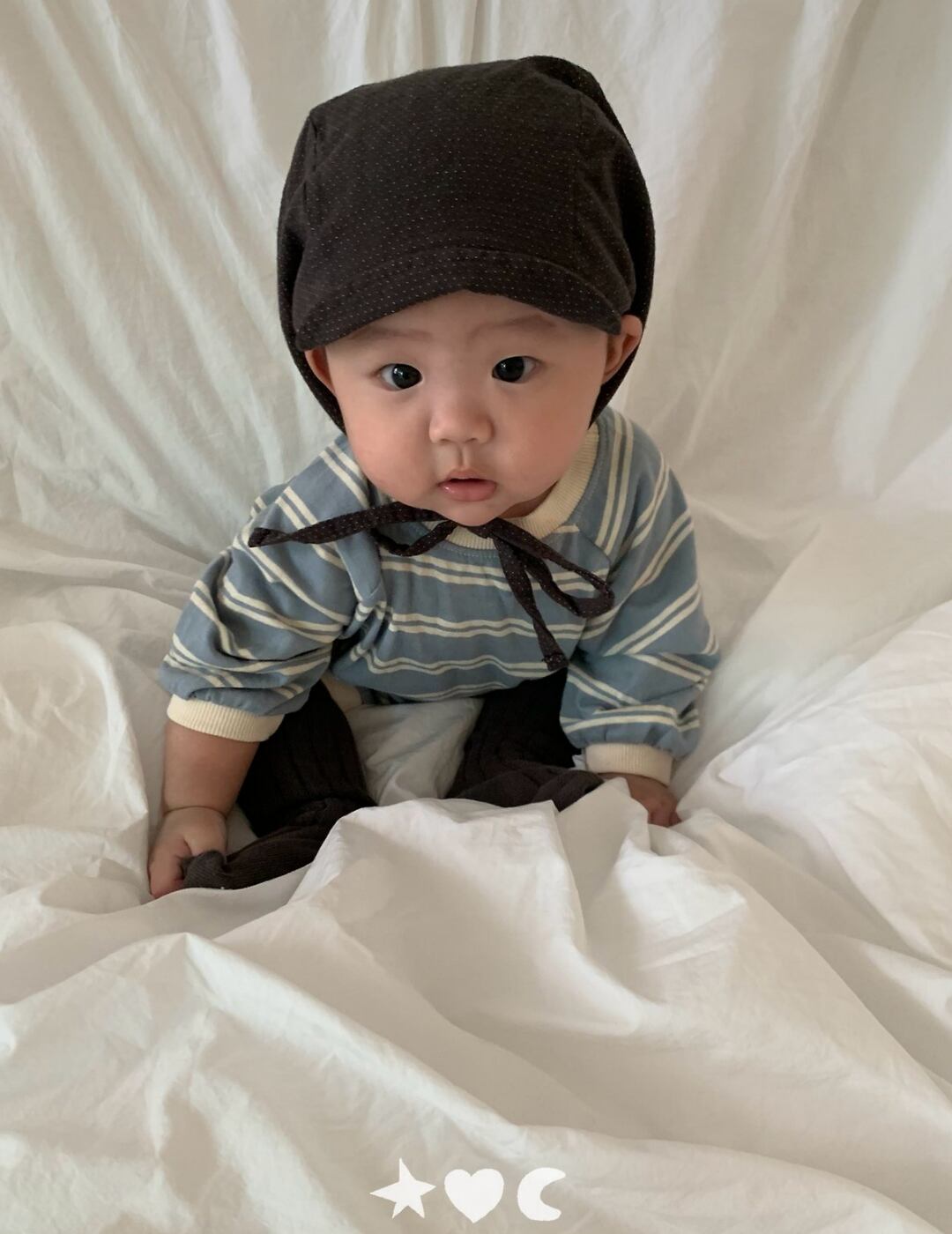 送料無料【予約】/  babyセイントロンパース /lalaland