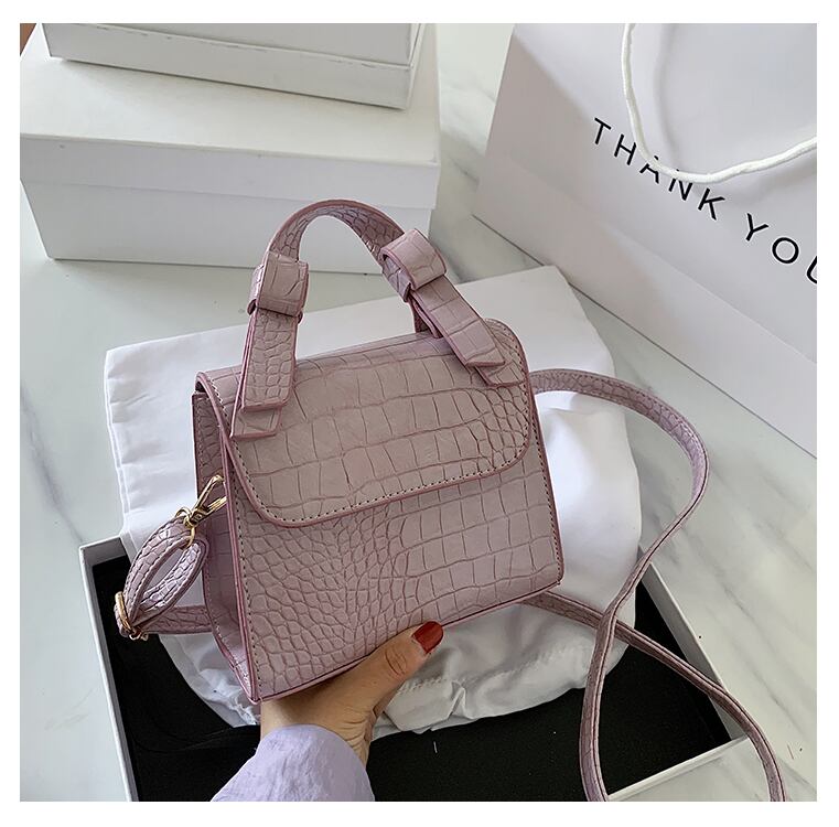 レディースバッグ2020ニューウェーブサマーサマーワイルドワンショルダーメッセンジャーバッグテクスチャーインスファッションスクエアバッグ Tiancai_Wing_Bag2751070