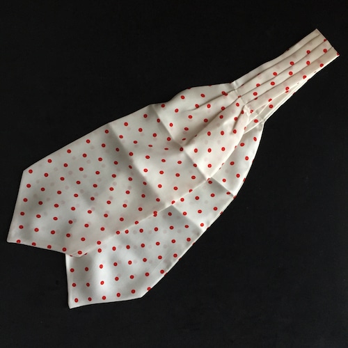 Vintage Italian Ascot Tie Scarf (white)