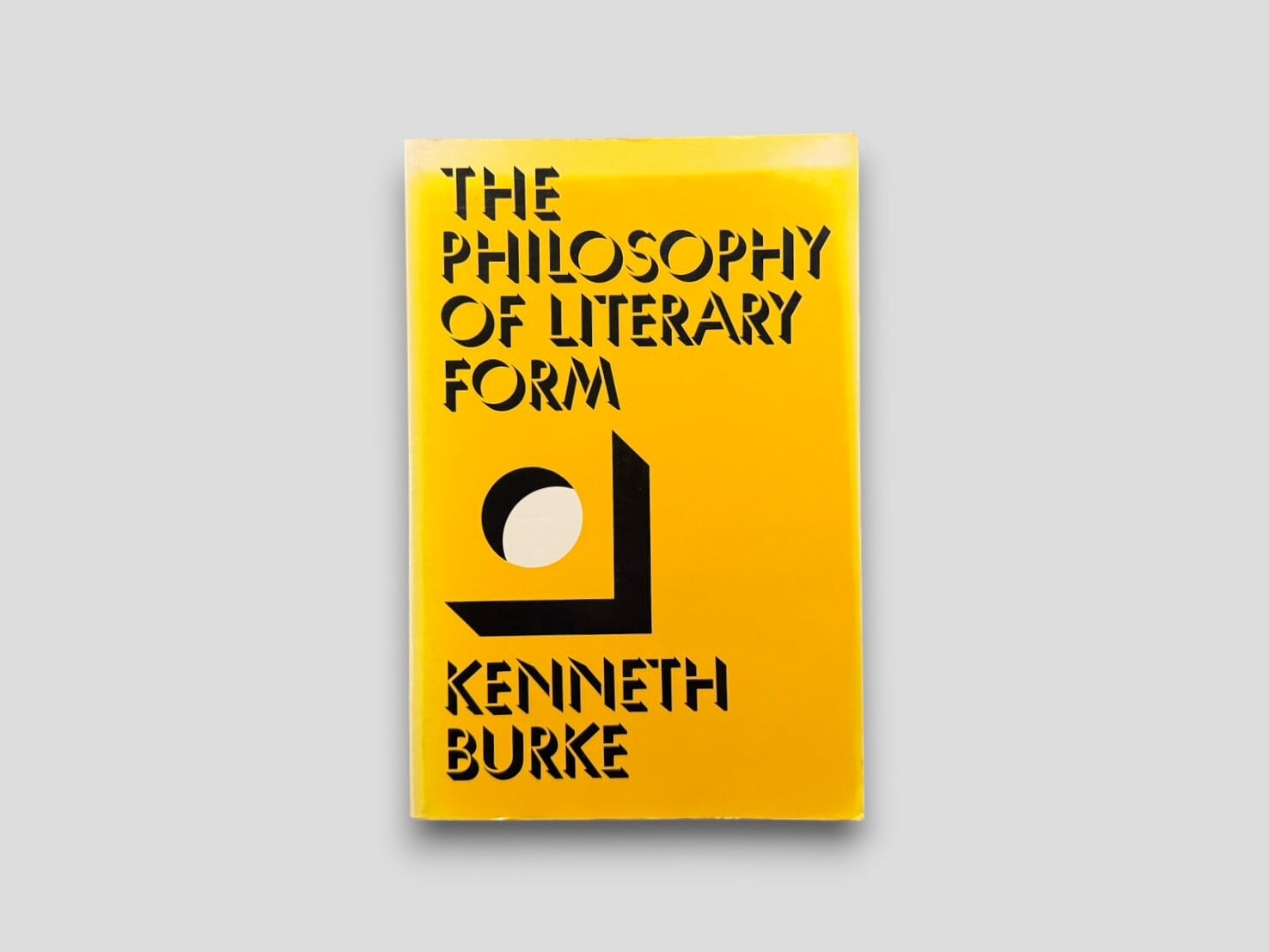 【SPH018】【THIRD EDITION】【REVISED】The Philosophy of Literary Form: Studies in Symbolic Action(1973) /Kenneth Burke