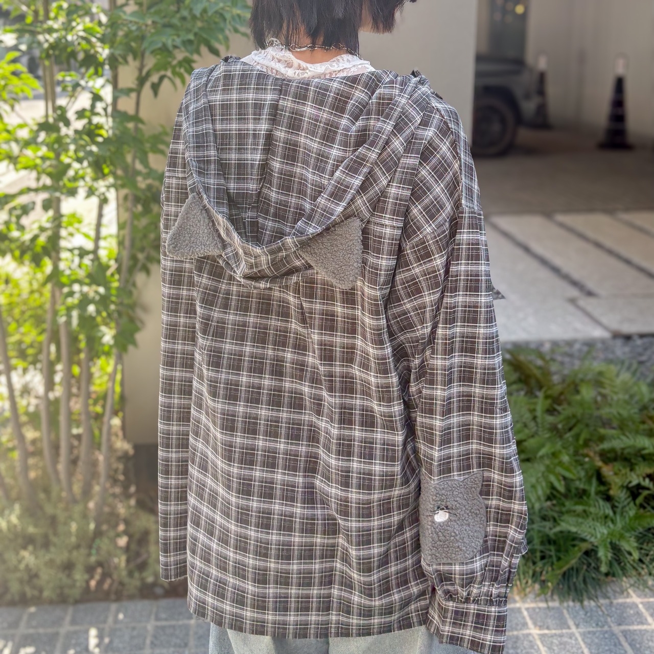 【会話のきっかけ服。】「そのフード可愛いですね」で繋がるねこ耳フード付きチェックシャツ【無言の自己紹介】 - 12