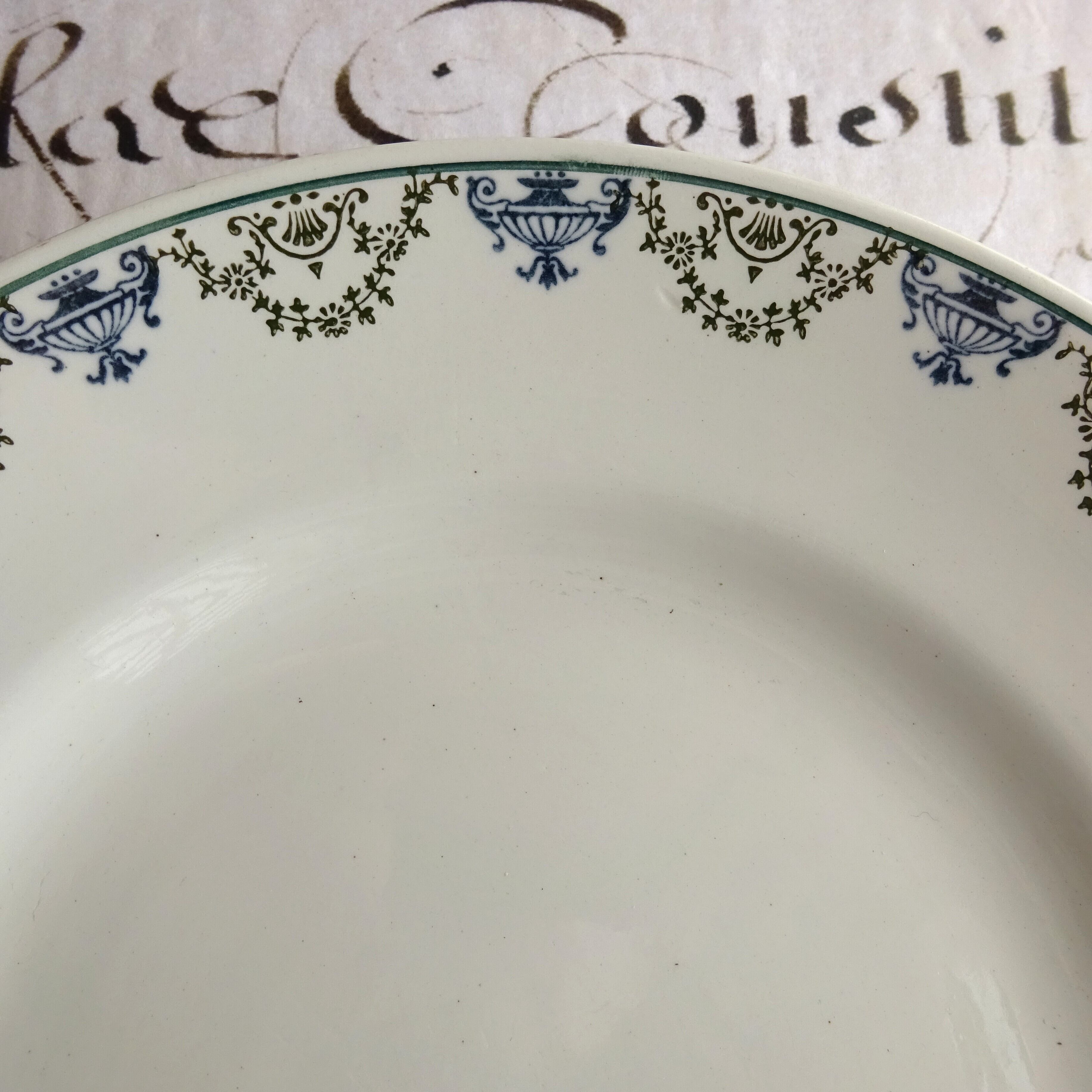 ☆ ST AMANDINOISE  décor 《 Guirlandes bleu et vert 》Ensemble de 2 assiettes plates (B)