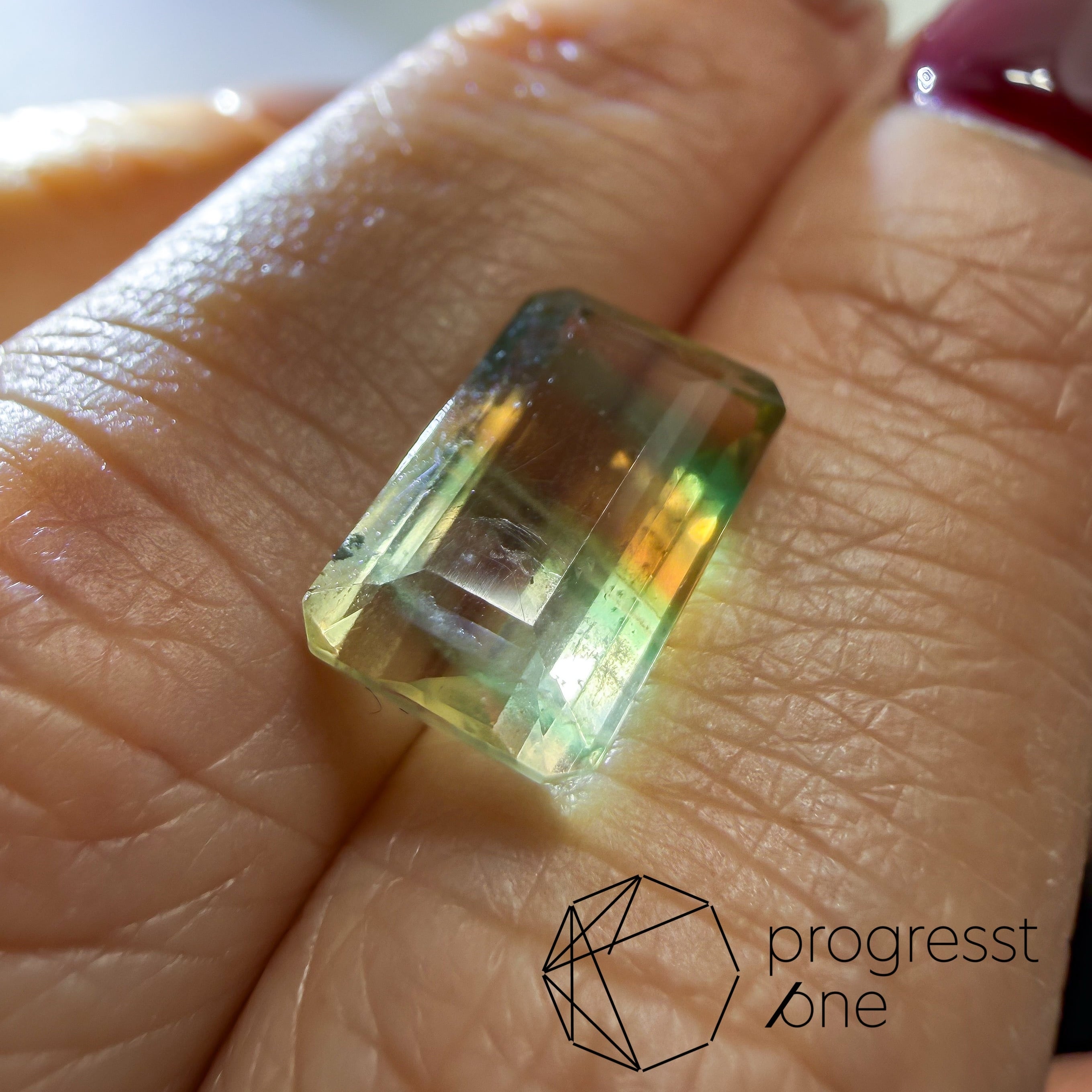 レインボーフローライト5.00ct | progresstone