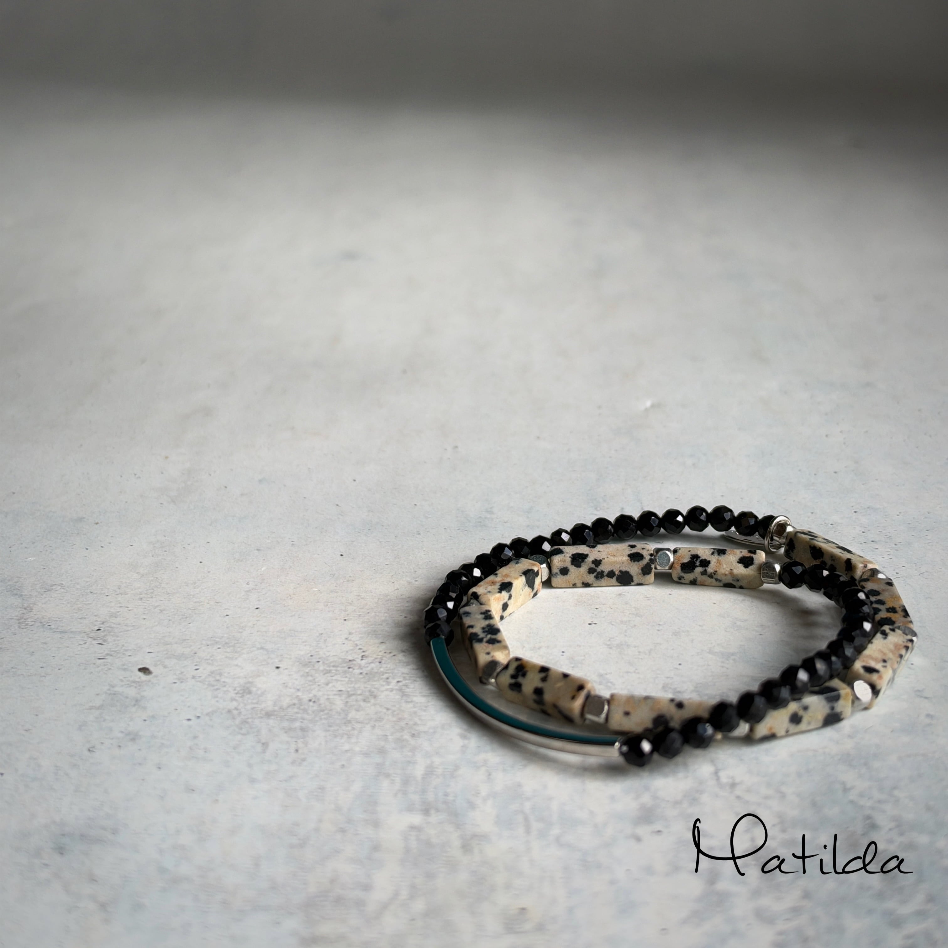 layered bracelet(ダルメシアンジャスパー×オニキス)