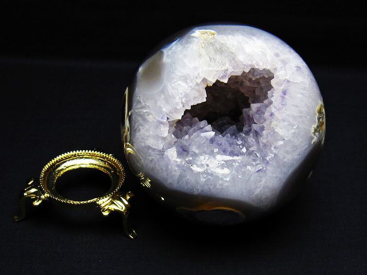 1.2Kg アメジスト 笑口丸玉 ブラジル産 105mm ジオード スフィア 一点