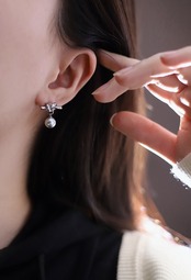 449P パールノットピアス