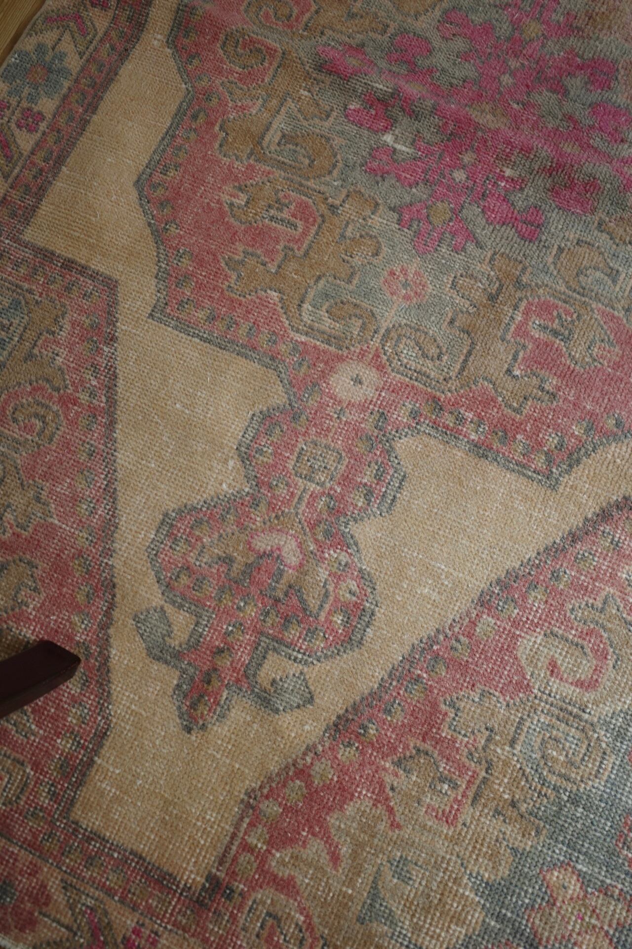 Avanos vintage rug | Koreniwa vintagerug