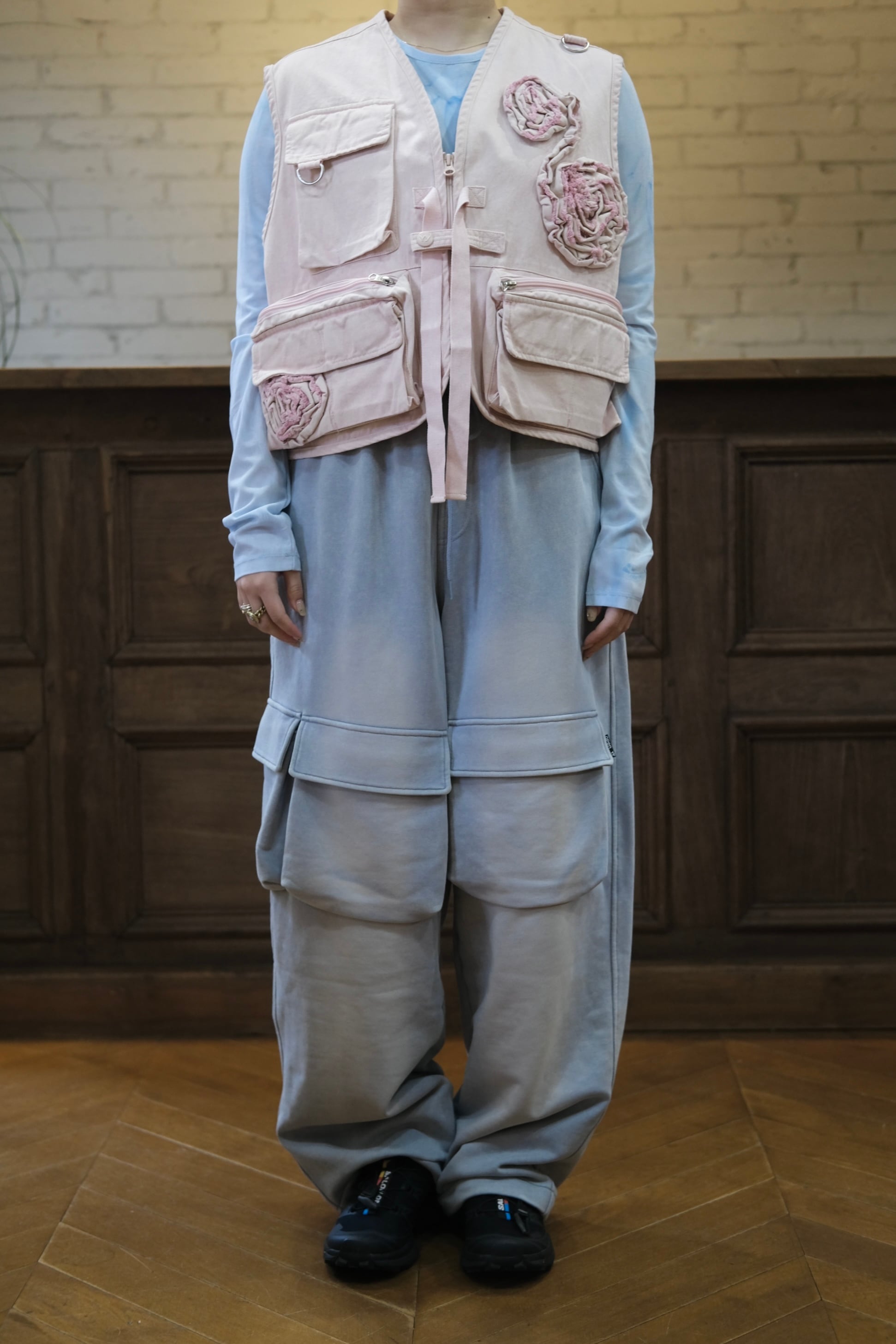 OPEN YY】APPLIQUE CARGO VEST - pink - | loop