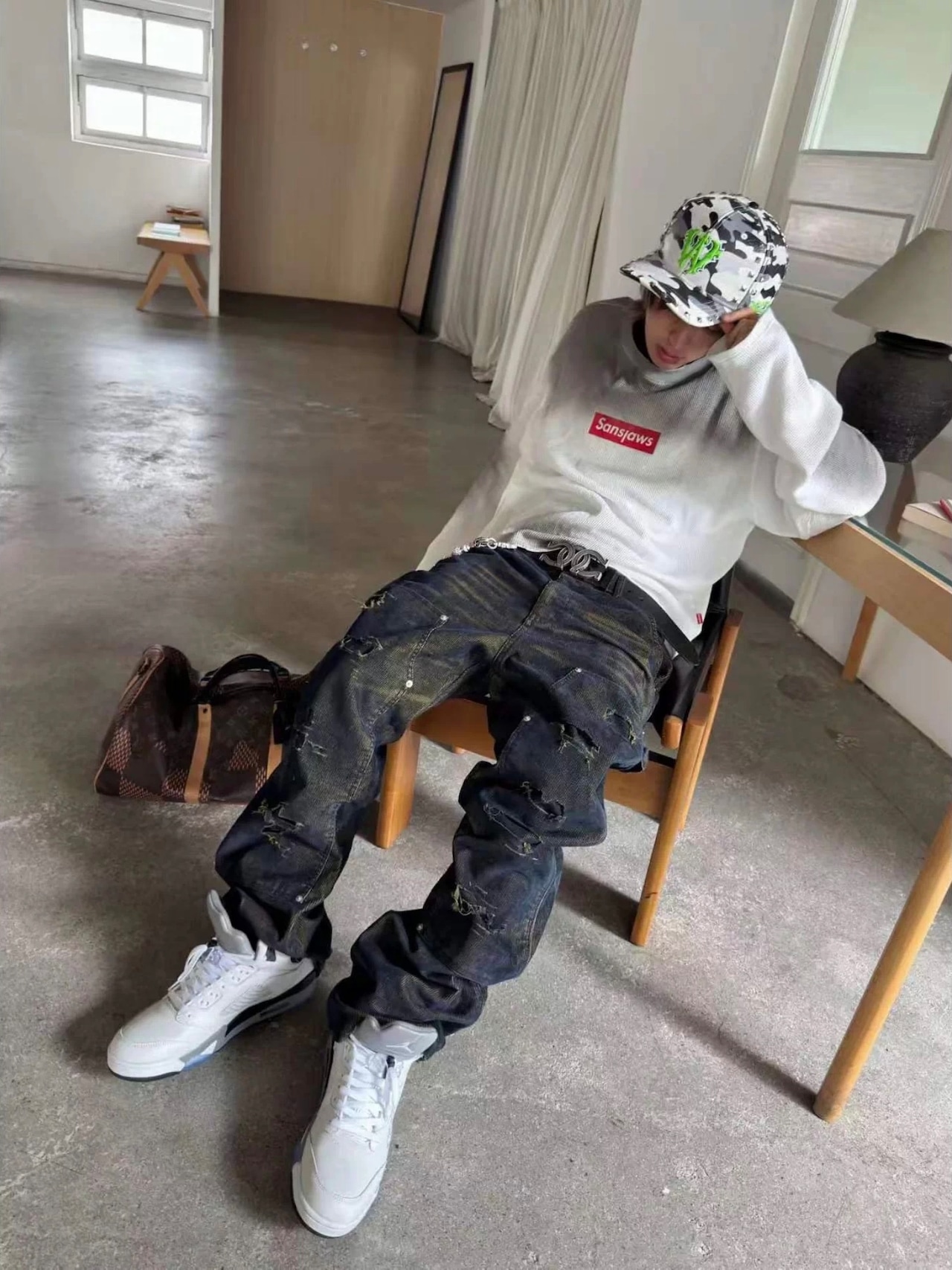 【CinderVein】Distressed Washed Corduroy Straight Cargo Pants
