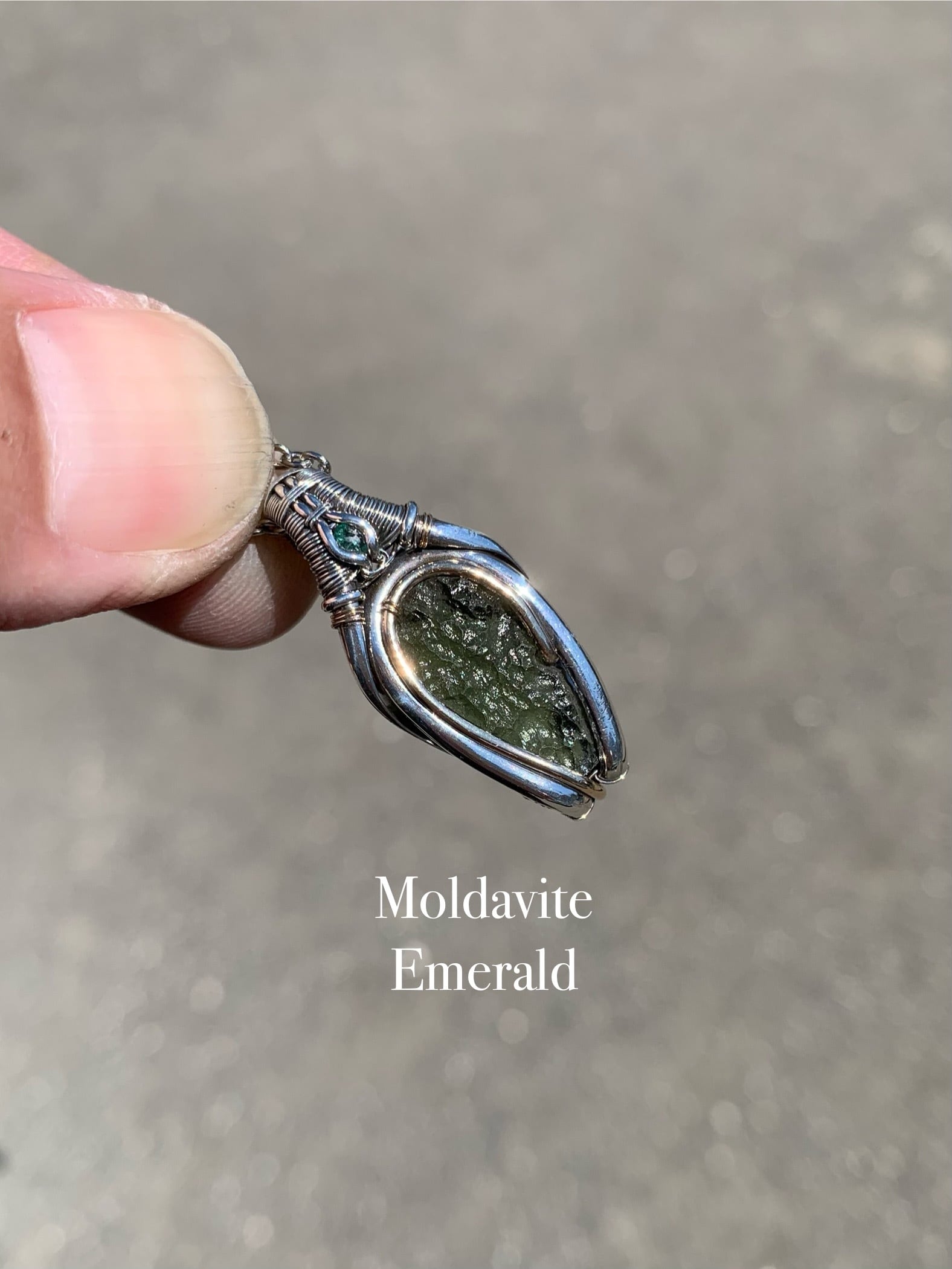 モルダバイト&エメラルド ペンダント
