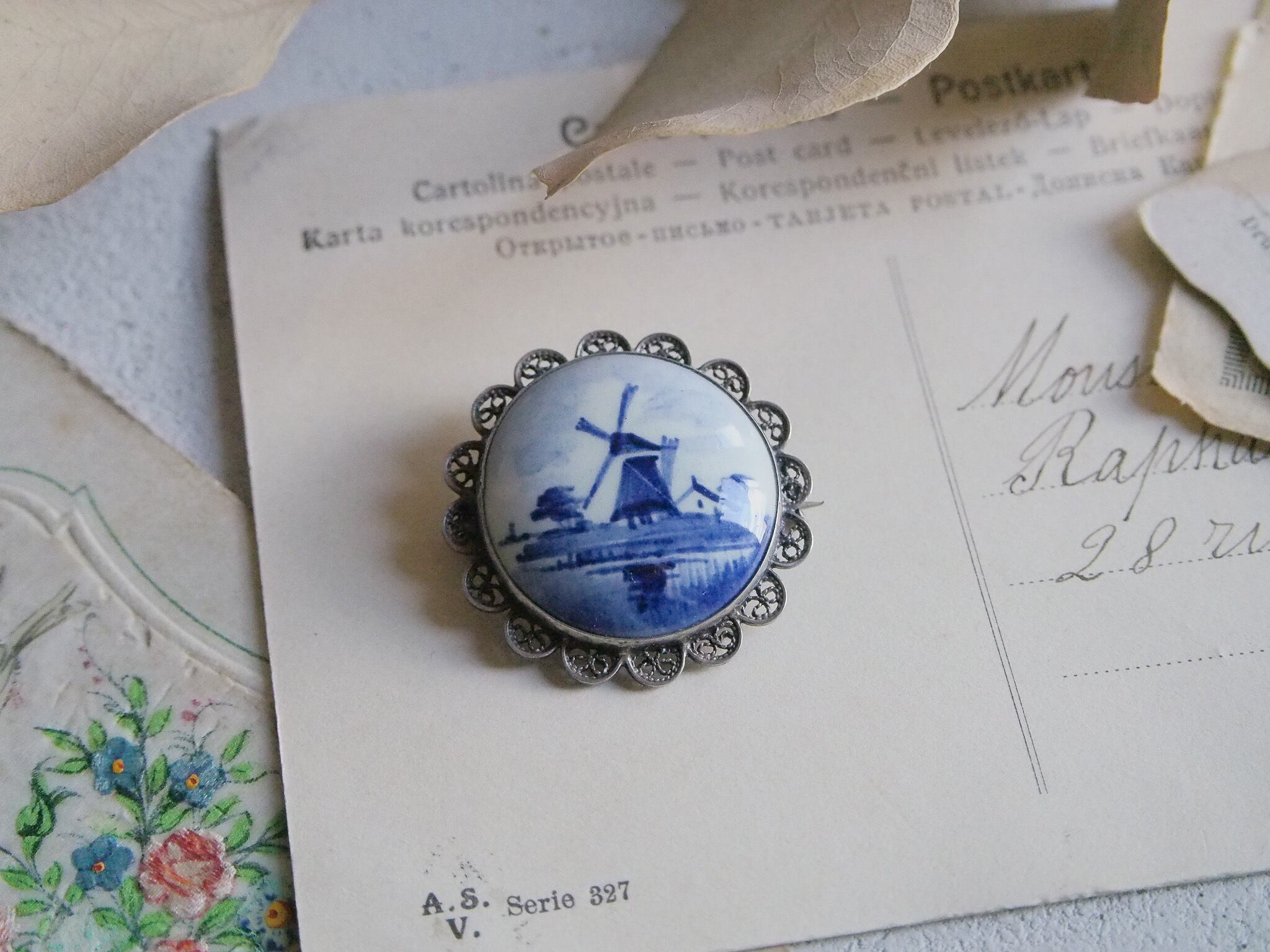 オランダデルフトの陶器ブローチ | アンティークアクセサリー