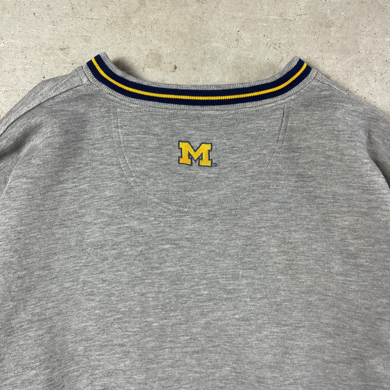 MICHIGAN STATE スウェットシャツ カレッジロゴワッペン メンズXL 古着 