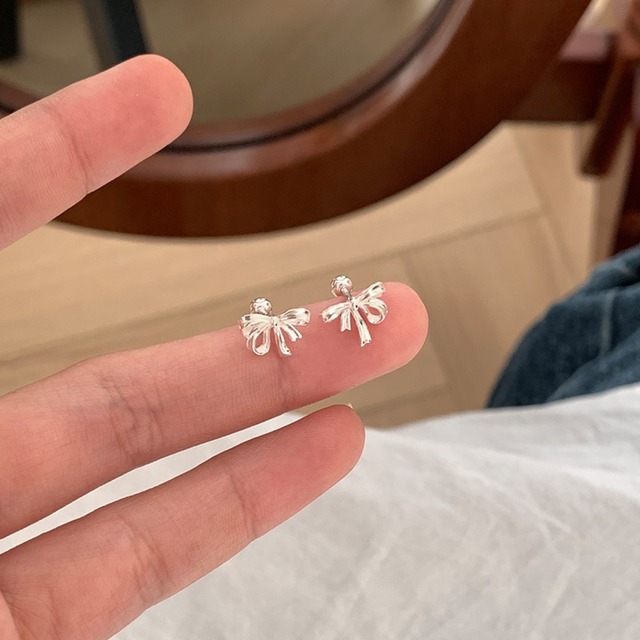 Weiwanシルバー甘いリボンピアス