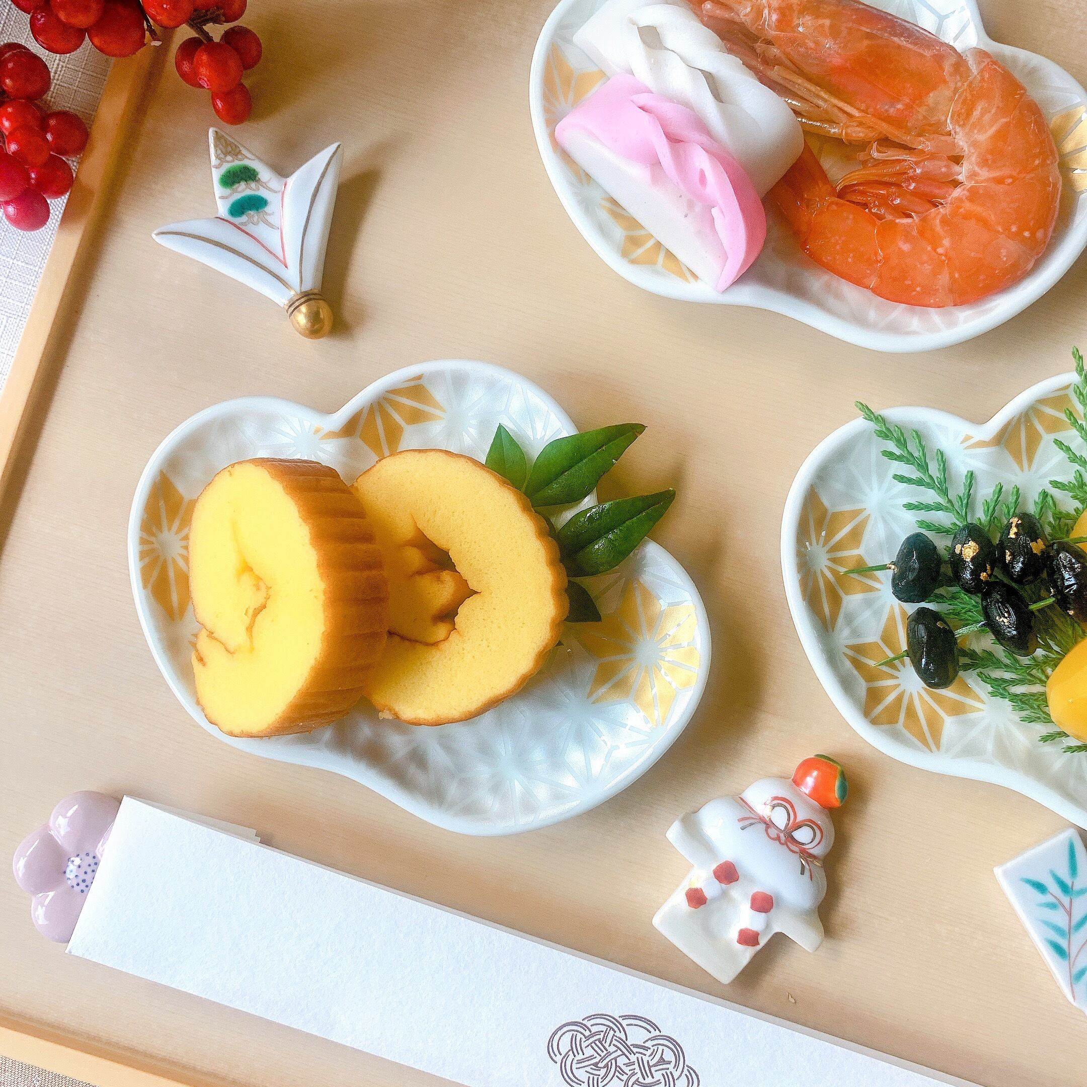 有田焼 錦麻の葉紋様松葉形銘々皿 | Floraison Table フロレゾンテーブル