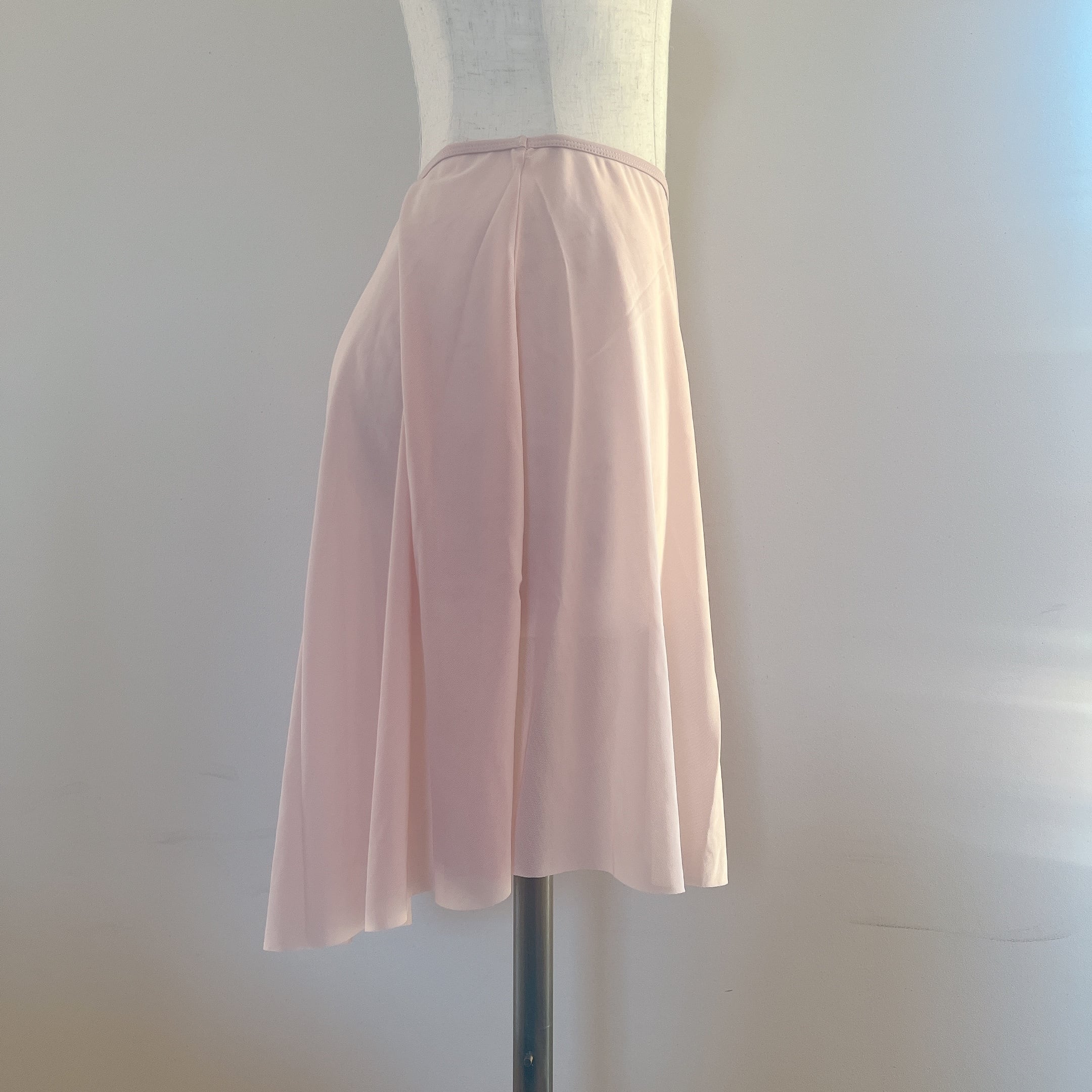 美品 ☆ ELEVE プリントメッシュプルオンスカート プラワープリント　S　☆ 人気のエルベのウエア！ バレエ プルオンスカート バレエスカート メッシュ バレエ