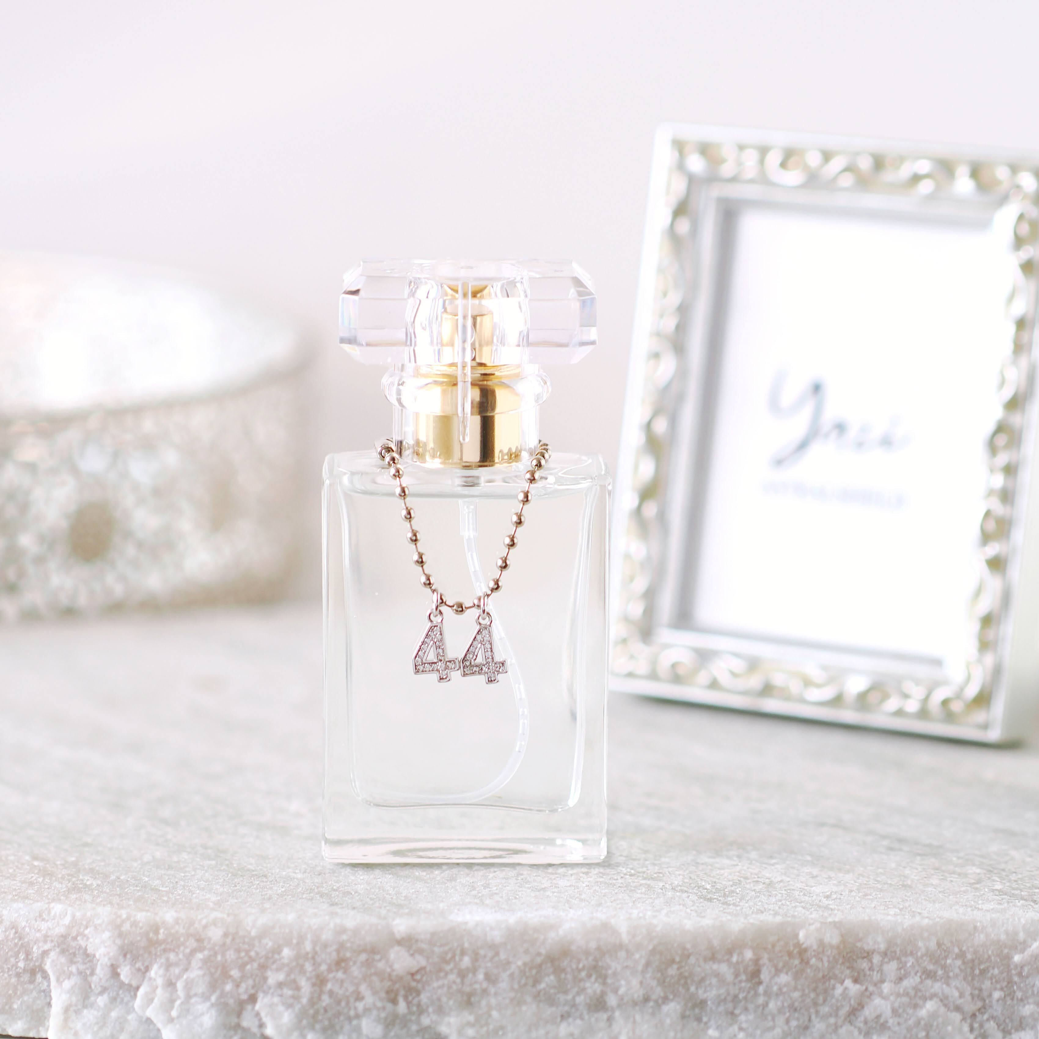 15ml｜44 Kizashi〈兆し〉 ◆　「なんとなく」は運命の着信。迷わず掴み取れ！