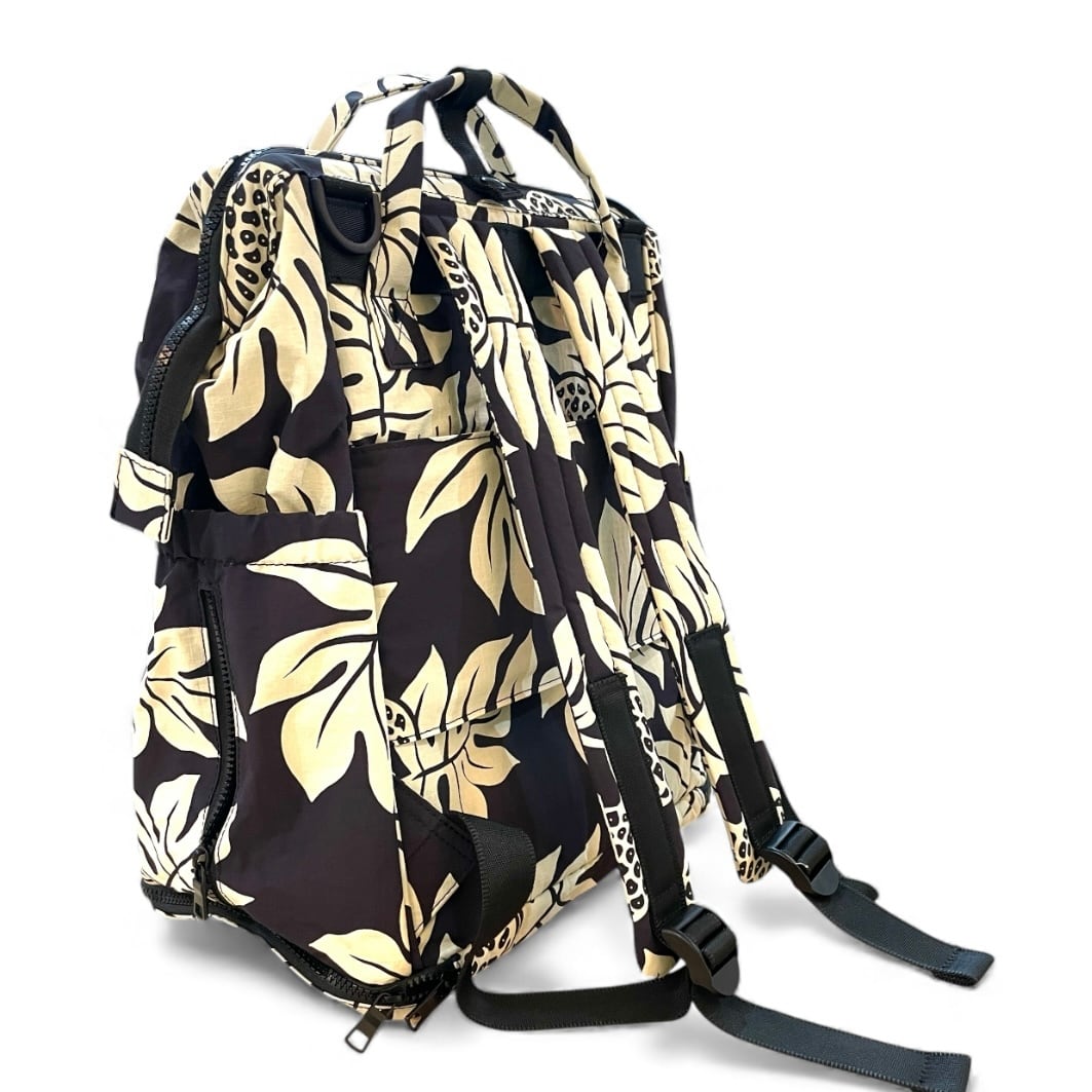 ALOHA COLLECTION】 ル・ベベ リュック SALINA ママバッグ 多機能