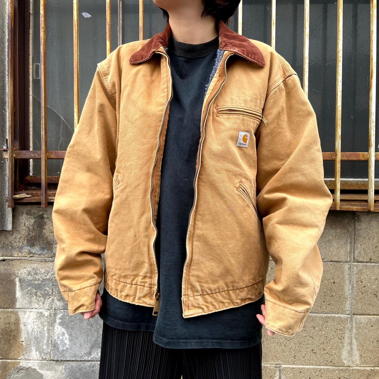 USA製 Carhartt カーハート デトロイトジャケット メンズXL相当 古着 ダック地 ワークジャケット ブランケットライナー ライトブラウン  茶色 【ワークジャケット】 | cave 古着屋【公式】古着通販サイト