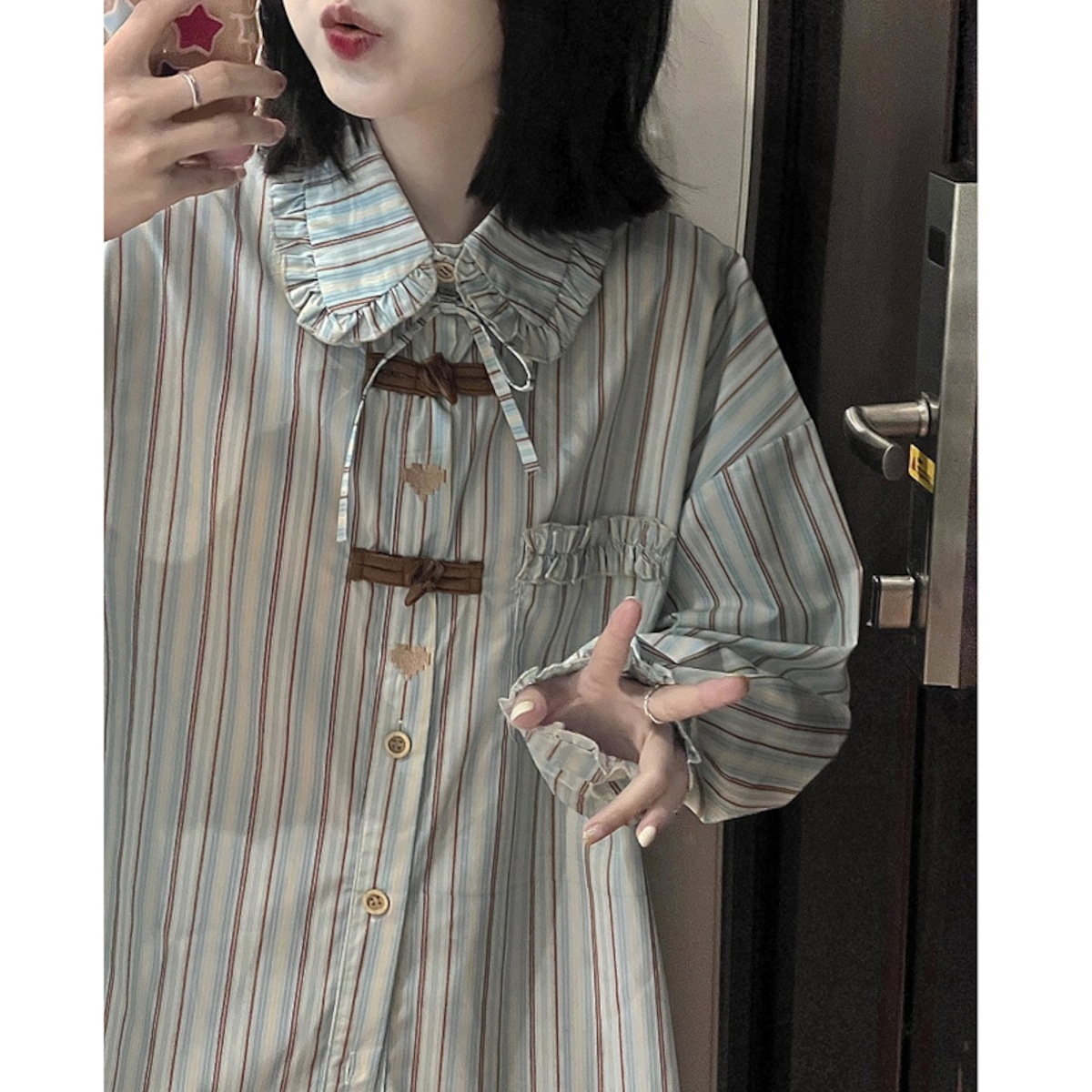 【TANGCHAOシリーズ】★シャツ★ 2color トップス 縦縞 縞模様 薄い 可愛い 合わせやすい デート 通勤 | elegant